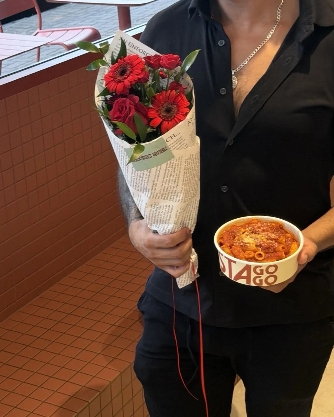 A little pasta. A little Amore. A lot of Roses🌹 

BTS of our Pasta GoGo Valentine&rsquo;s collab ❤️ happening Sat 14th in all Adelaide stores 🫶

#bloomieaway #adelaideflowerdelivery #adelaideflorist #valentinesday #adelaide