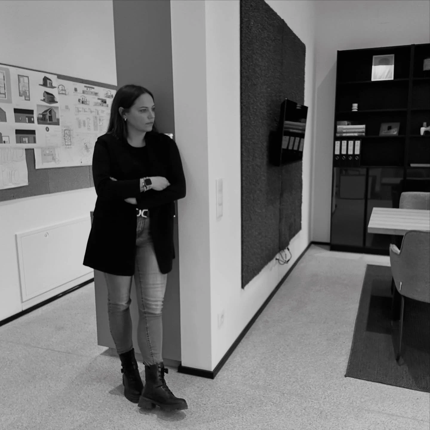 Architektur mit Haltung, Herz &amp; Verstand.
 Ich bin Architektin, weil ich daran glaube, dass R&auml;ume mehr k&ouml;nnen als nur gut aussehen. Sie sollen funktionieren, sich gut anf&uuml;hlen und langfristig Sinn machen.

In meiner Arbeit verbinde