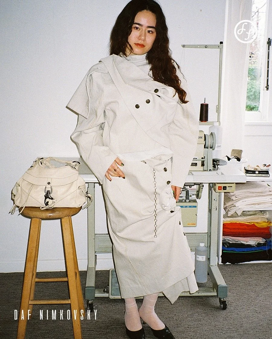 Spitalfields reimagined by friend of the brand @levii.tan❣️At the end of the day, the beauty of clothing is that the fun lies in the eye of the wearer. On this day we dressed Ran as a beautiful flower.

Photography by @dafna_____