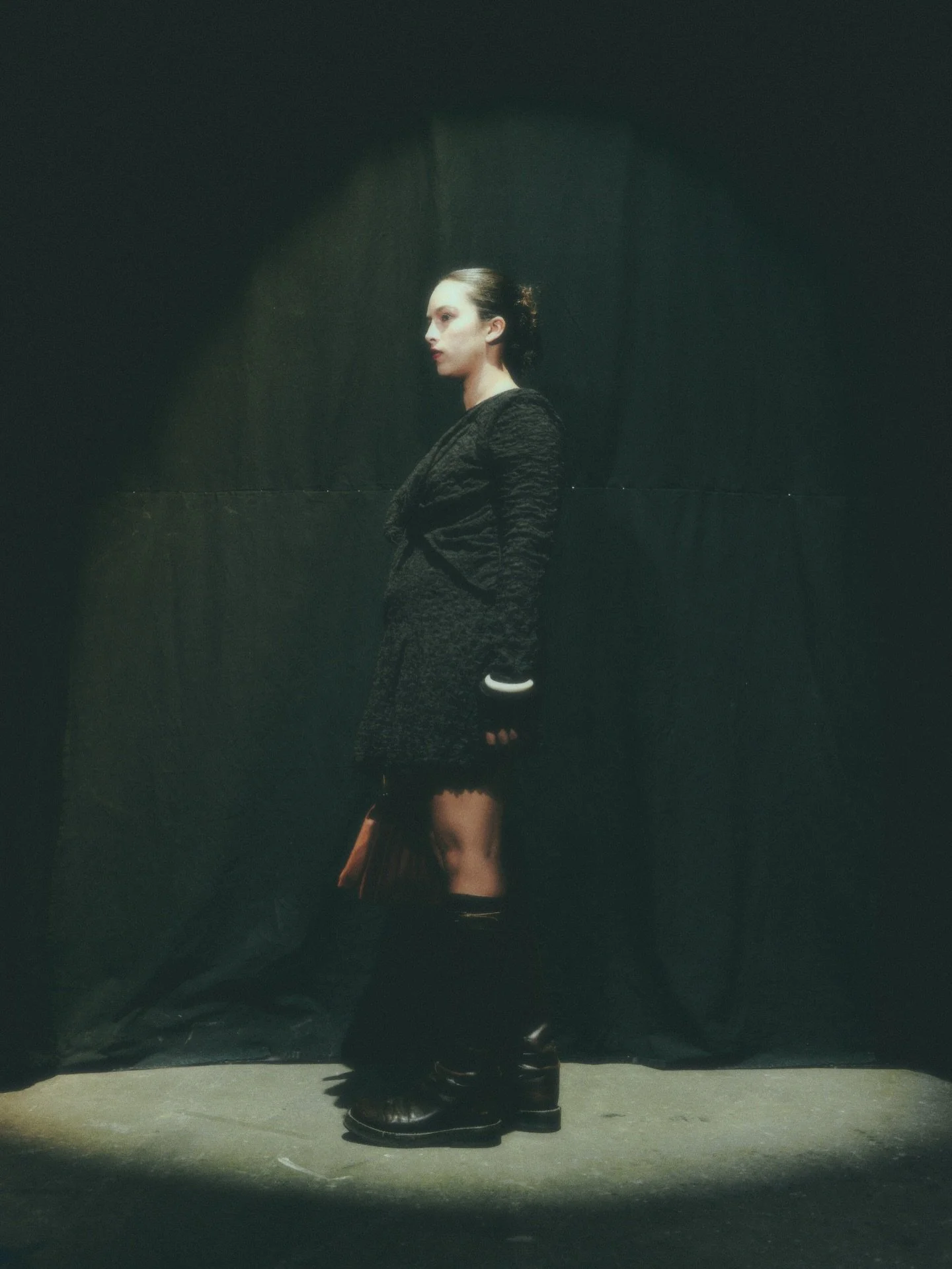 BURNING OAK, NOVEMBER Look 2 details
Bubble knit dress with twist details

Producer &amp; Head Makeup @jesslouisemacrae 
Photography @joshszeto_ 
Head Operations @rohannarastkar 
Head Hair @doh_rah_28 @urbankurlstudio
Model @shivanirose 
@ahuaaotearo