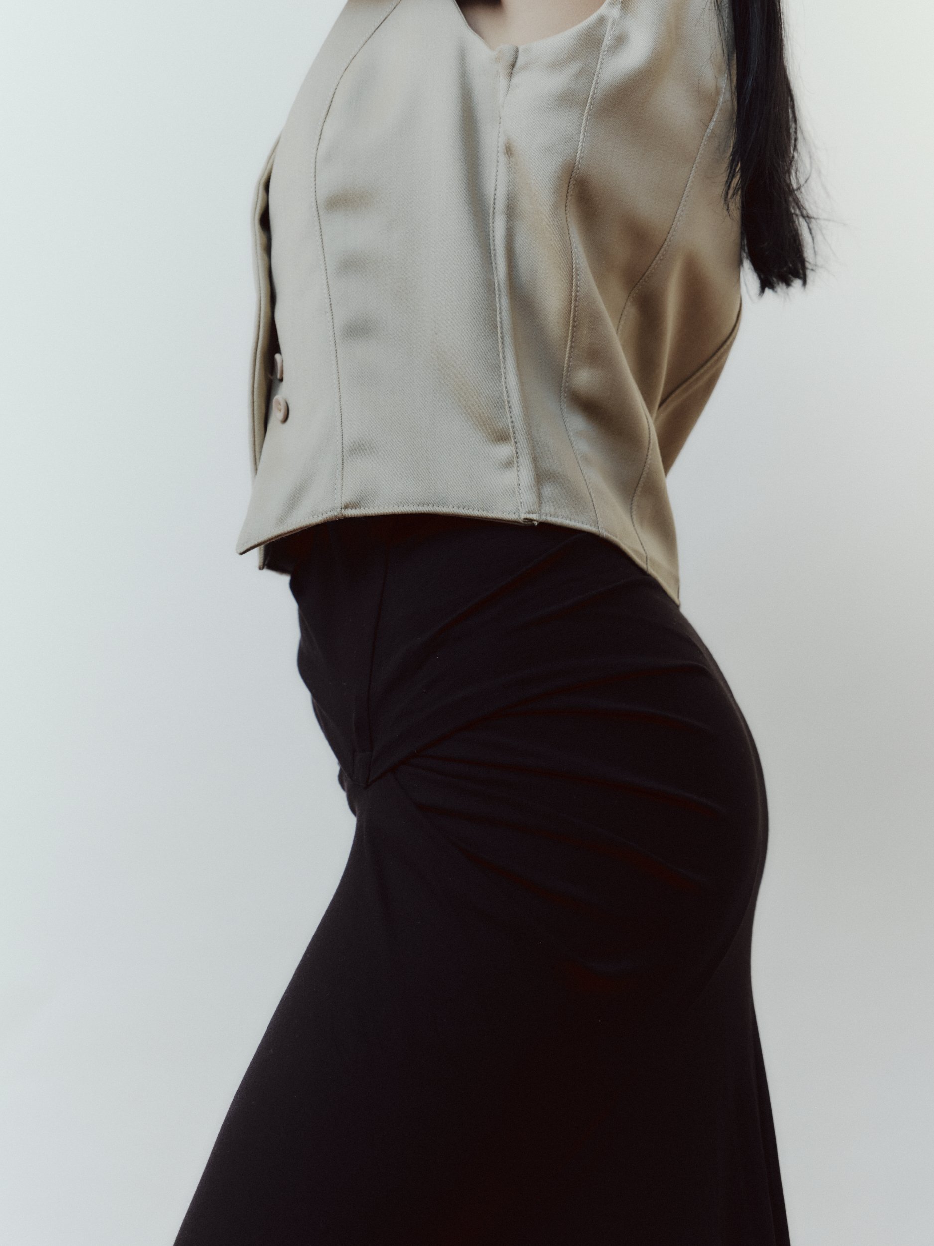 Daf Nimkovsky Woman in Black Wabi Skirt In Cotton Side