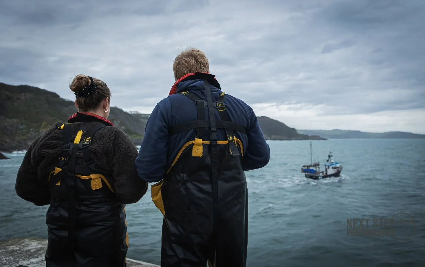 Happy Monday!

It's a new week and I hope you've got lots of good days ahead.

Here's a shot I grabbed during a recent visit down to the South West, where I was trying to capture the importance of safety when it comes to being on a fishing boat. 🐟 
