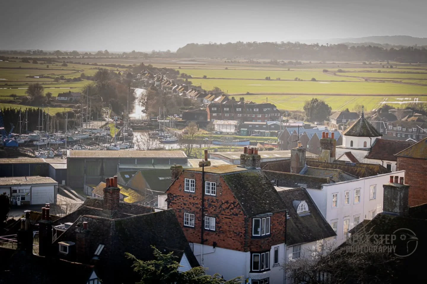 Happy Tuesday!

I hope you're having a fantastic start to the week!

#photography #beauty #rye #landscape #Tuesday