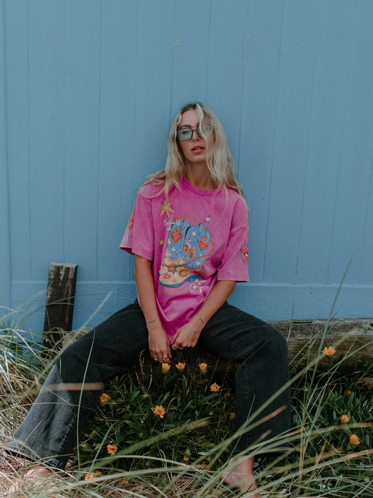 The world needs more cowgirls is available now on our website !!! ❤️&zwj;🔥❤️&zwj;🔥❤️&zwj;🔥 #theworldneedsmorecowgirls #coastalcowgirl #fashionaustralia