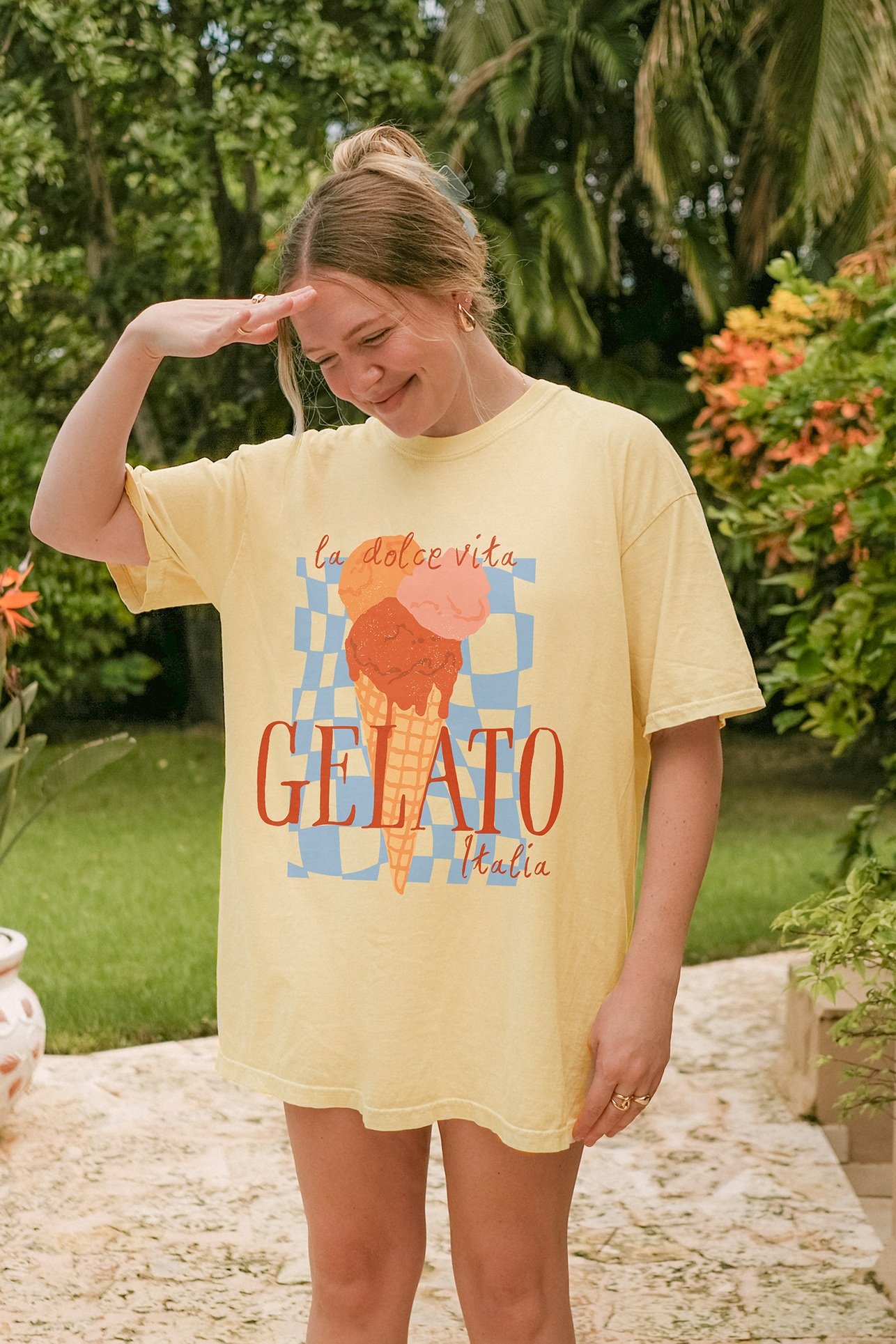 Comfort+Colors+1717+Banana+-+Front+Beach.jpg