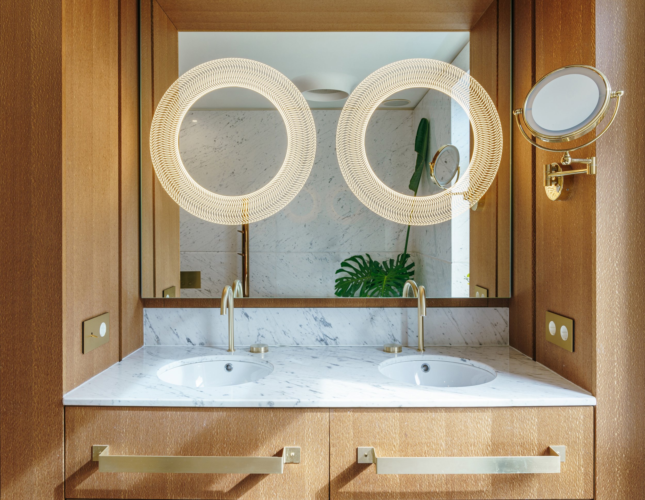 Alexandra-Henry-Apartament-20220227-2553.jpg