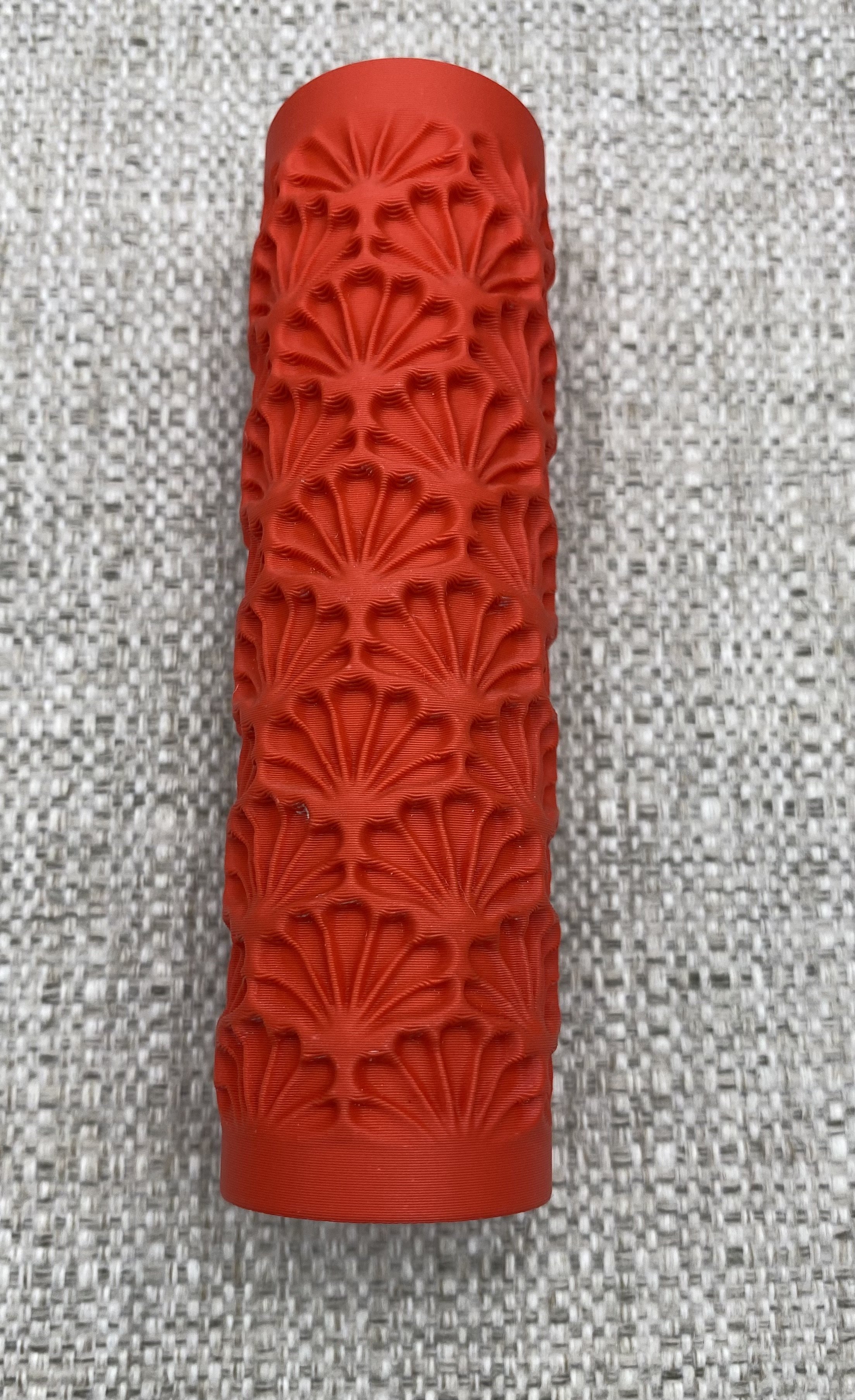 Clam Shell 10cm Roller