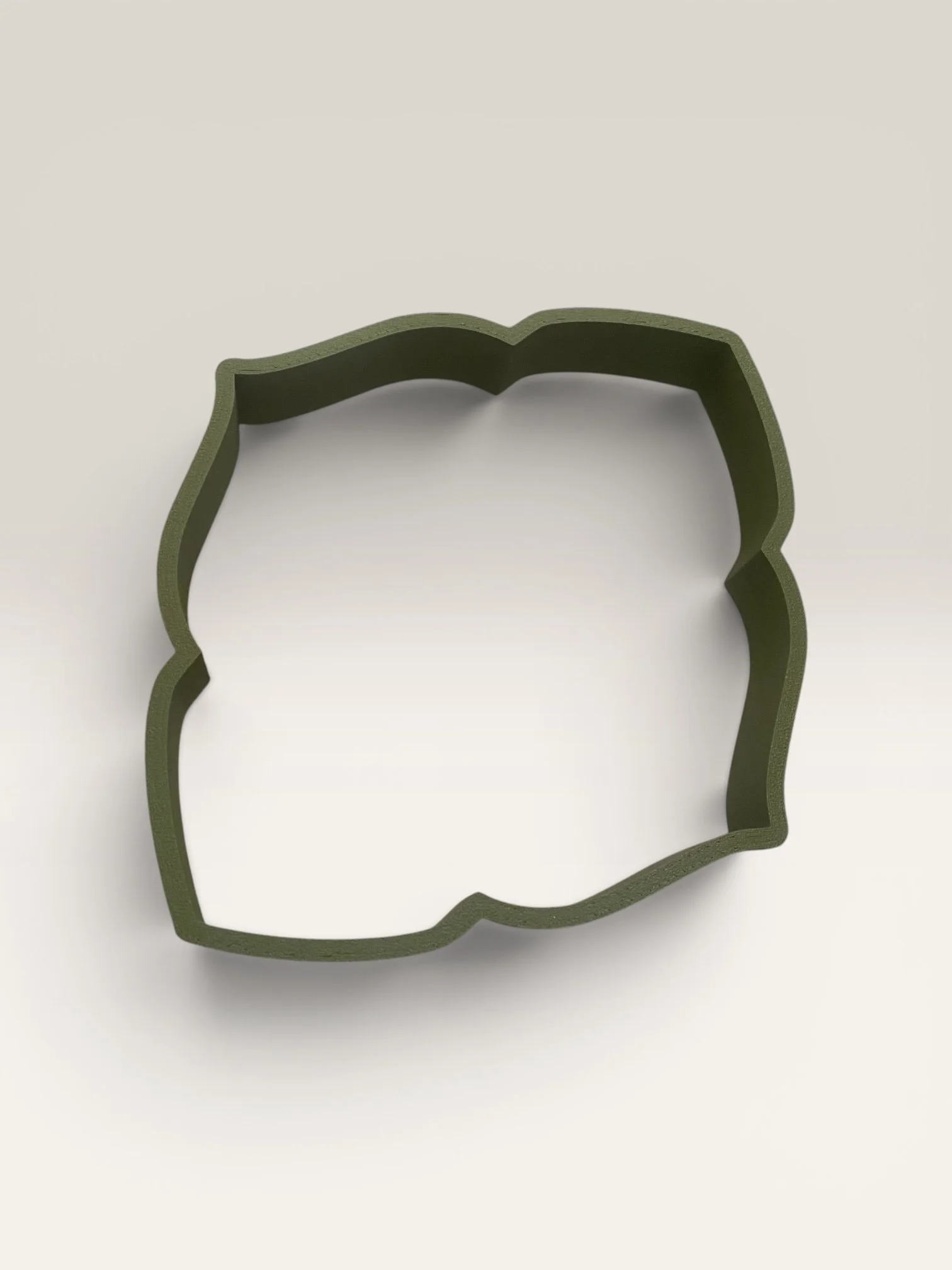 Retro Round Frame Cutter