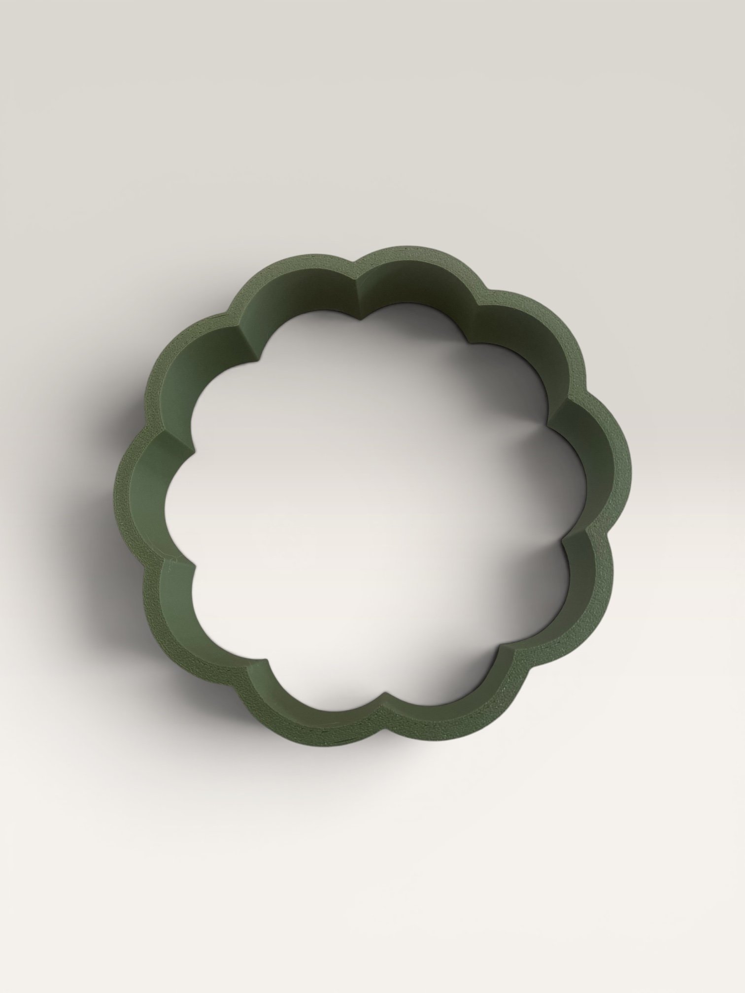 10 Scalloped Circle Cutter