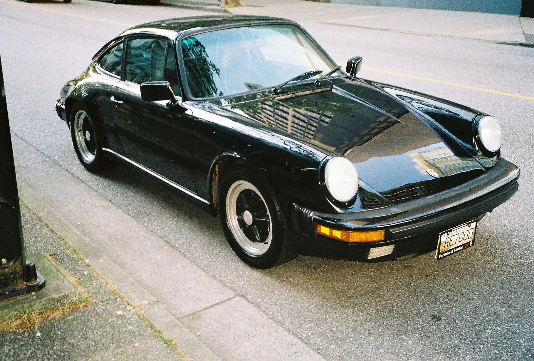 R1-09476-009A.JPG