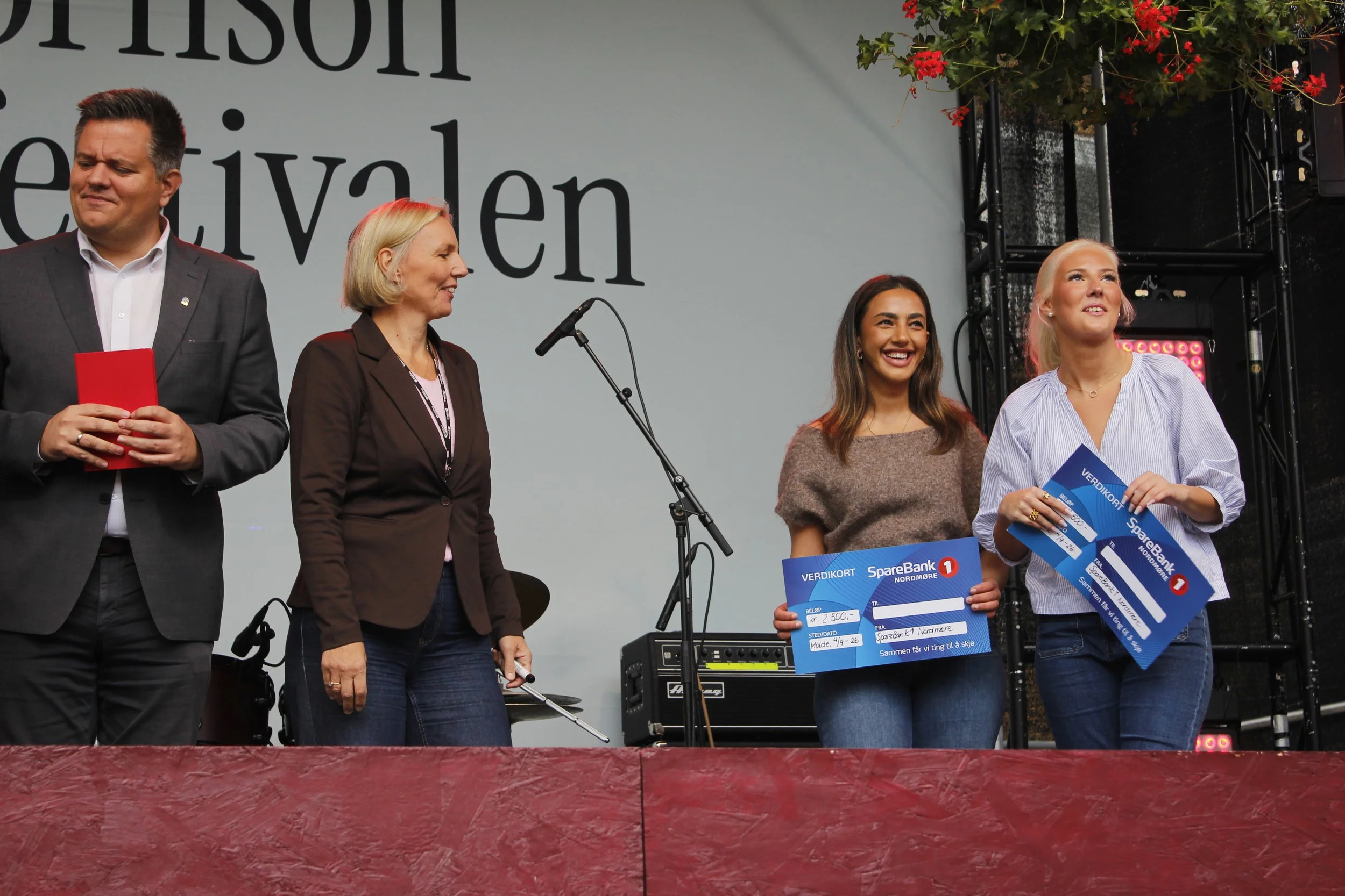 Scene Foto Lisa Finnøy Ugelvik5.JPG