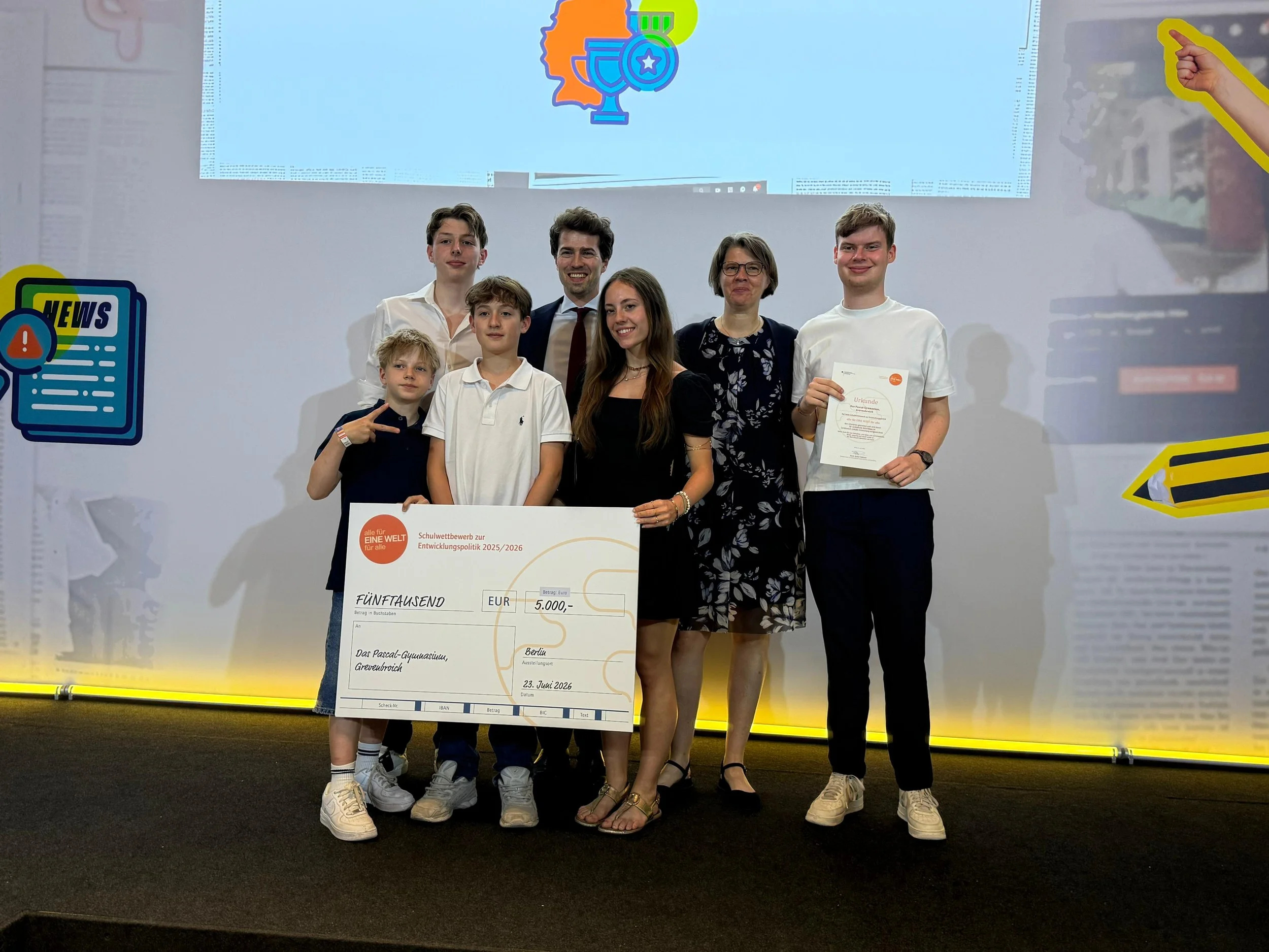 Pascal-Gymnasium aus Grevenbroich erhält Bundespreis
