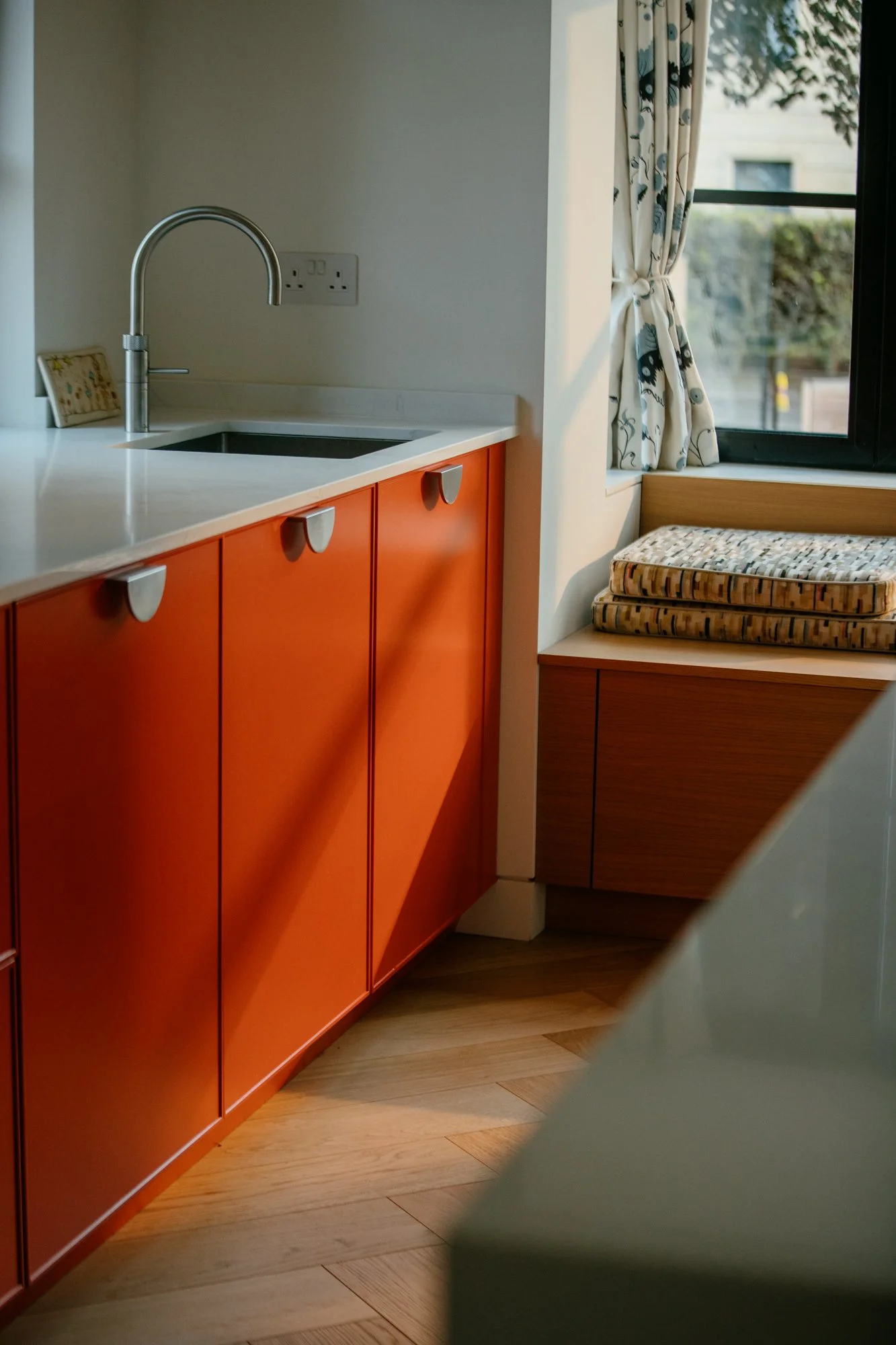 Gloss-Inverleith-Bungalow-Edinburgh-5.jpg