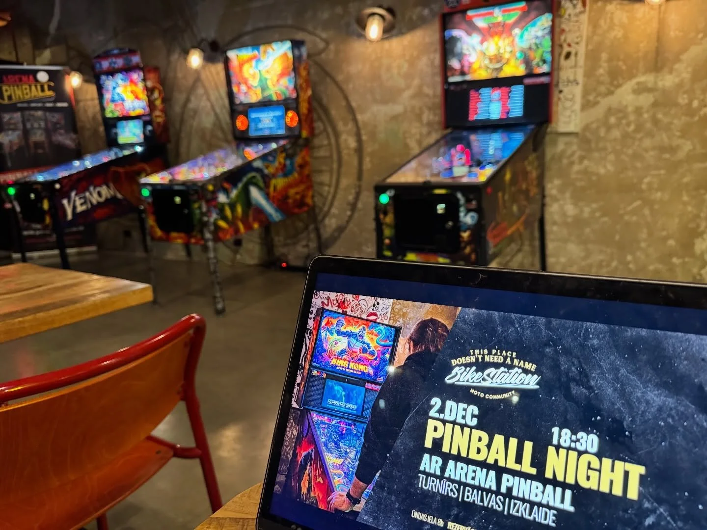 Knockout tournament at @bikestationriga Getting ready #pinball #pinballarena #bikestation #pinballnight