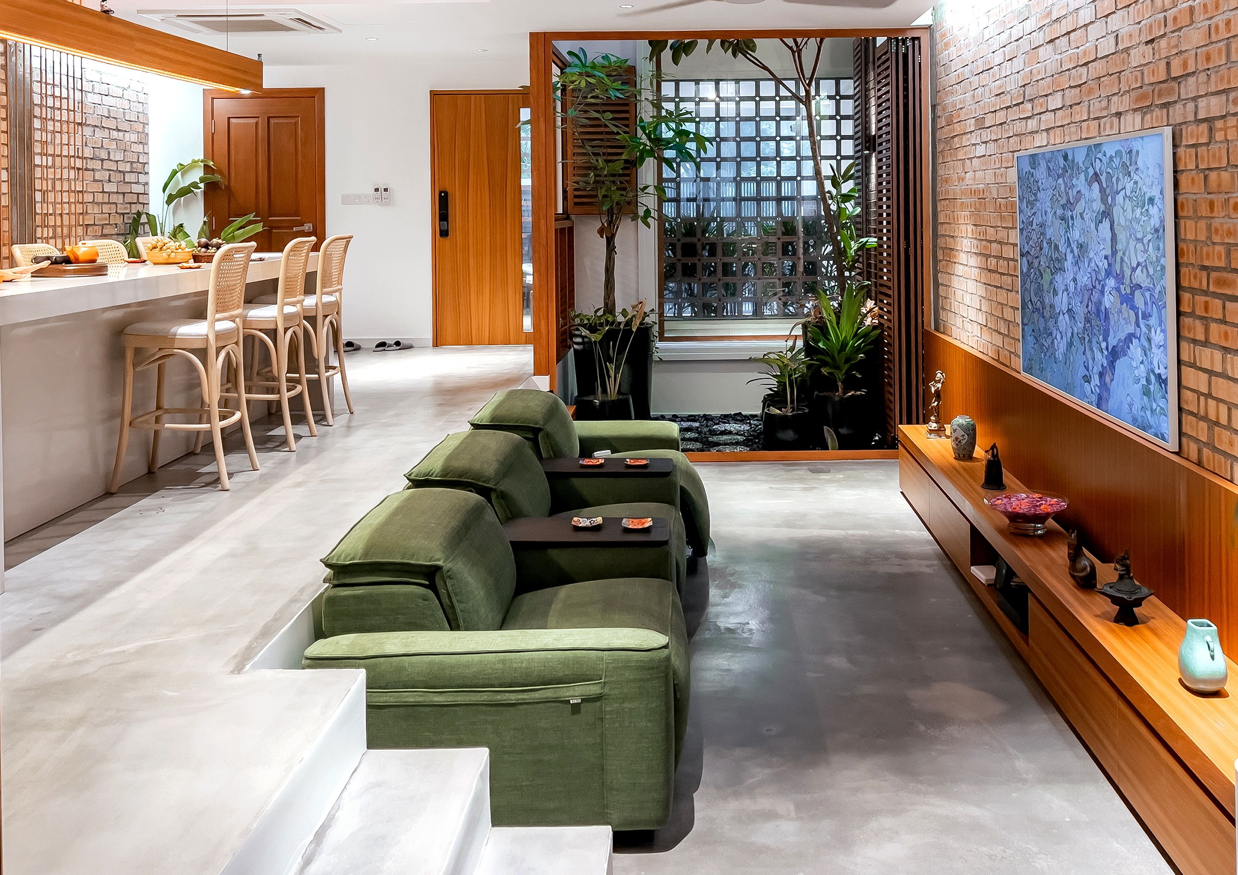 001_141 KUL - GF Living 003.png