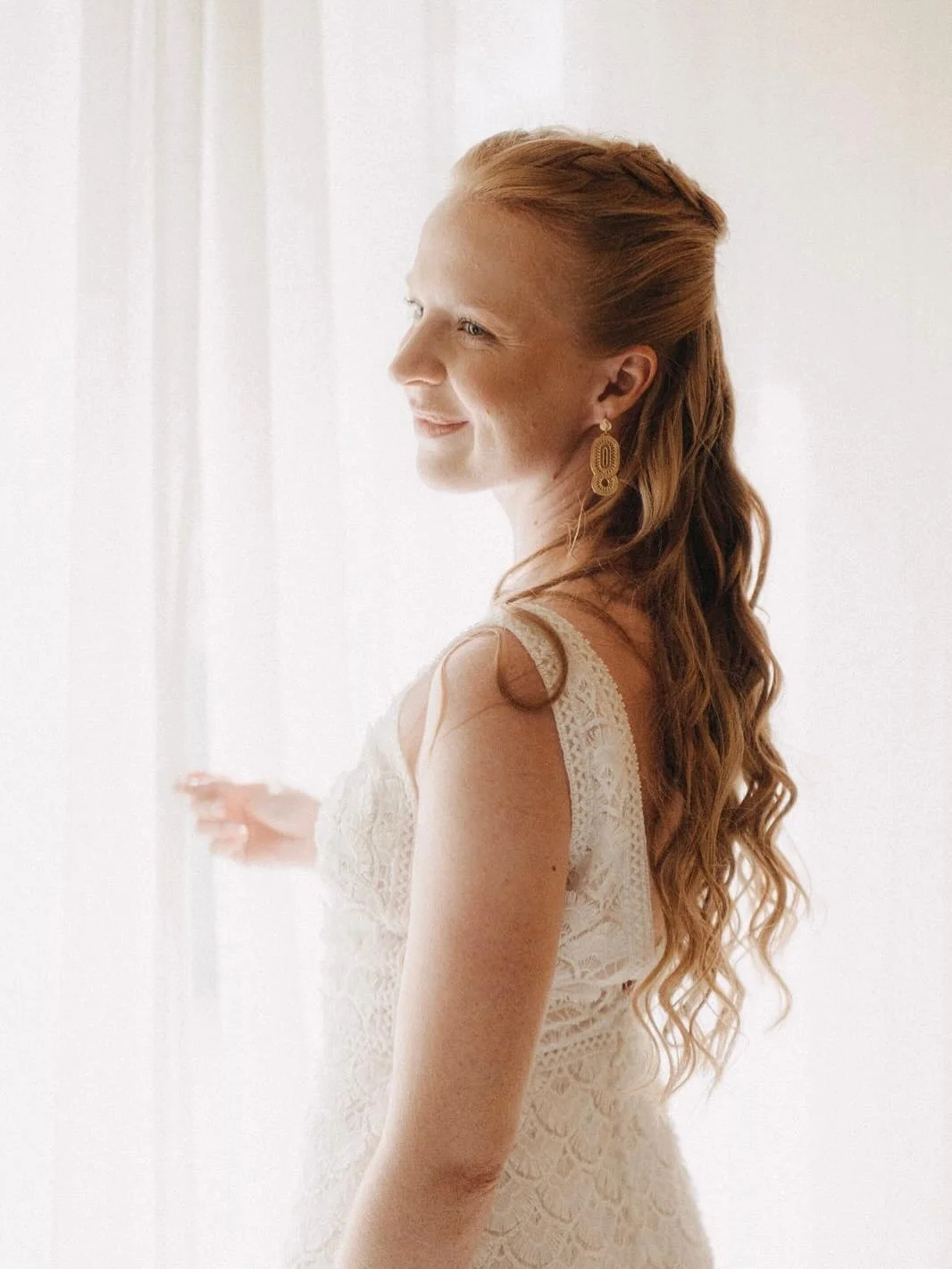 El bridal look de Franzi🧡

Franzi vino des de alemania para casarse en la preciosa mas&iacute;a de figueres @hotelmasbosch1526 🏠

Quer&iacute;amos un look fresco que reflejara su estilo natural, elegante y luminoso😍

Creamos unas trenzas con volum