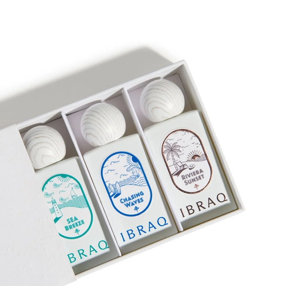 Top view of IBRAQ Summer Breeze Set perfumes inside luxury box, discovery fragrance set UK