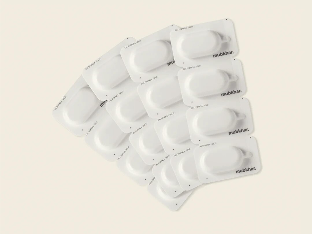 Mubkhar Porta Fragrance California Gold fragrance capsules on white background UK