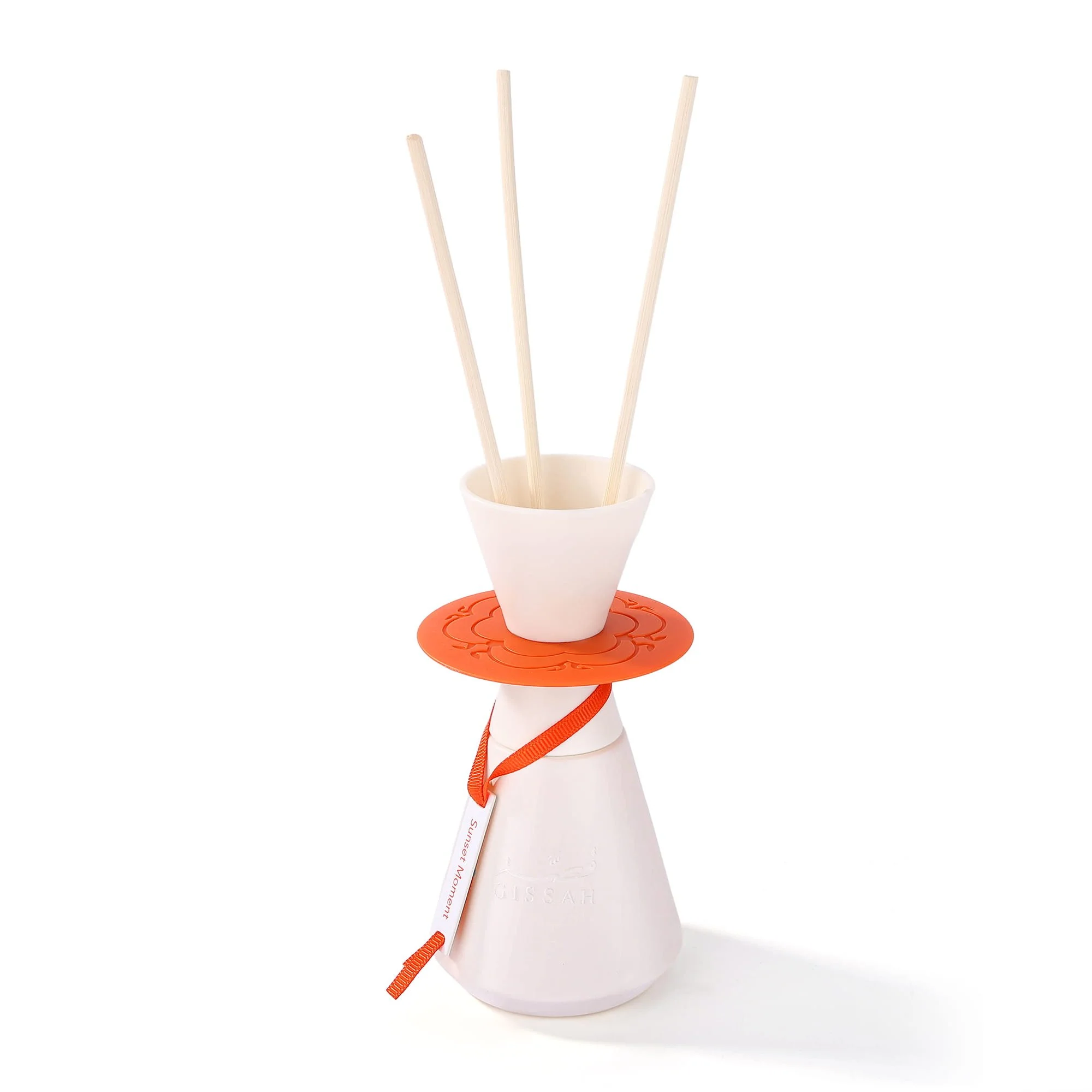 Gissah Sunset Moment 100ml fruity ambery home diffuser on white background, premium home fragrance UK