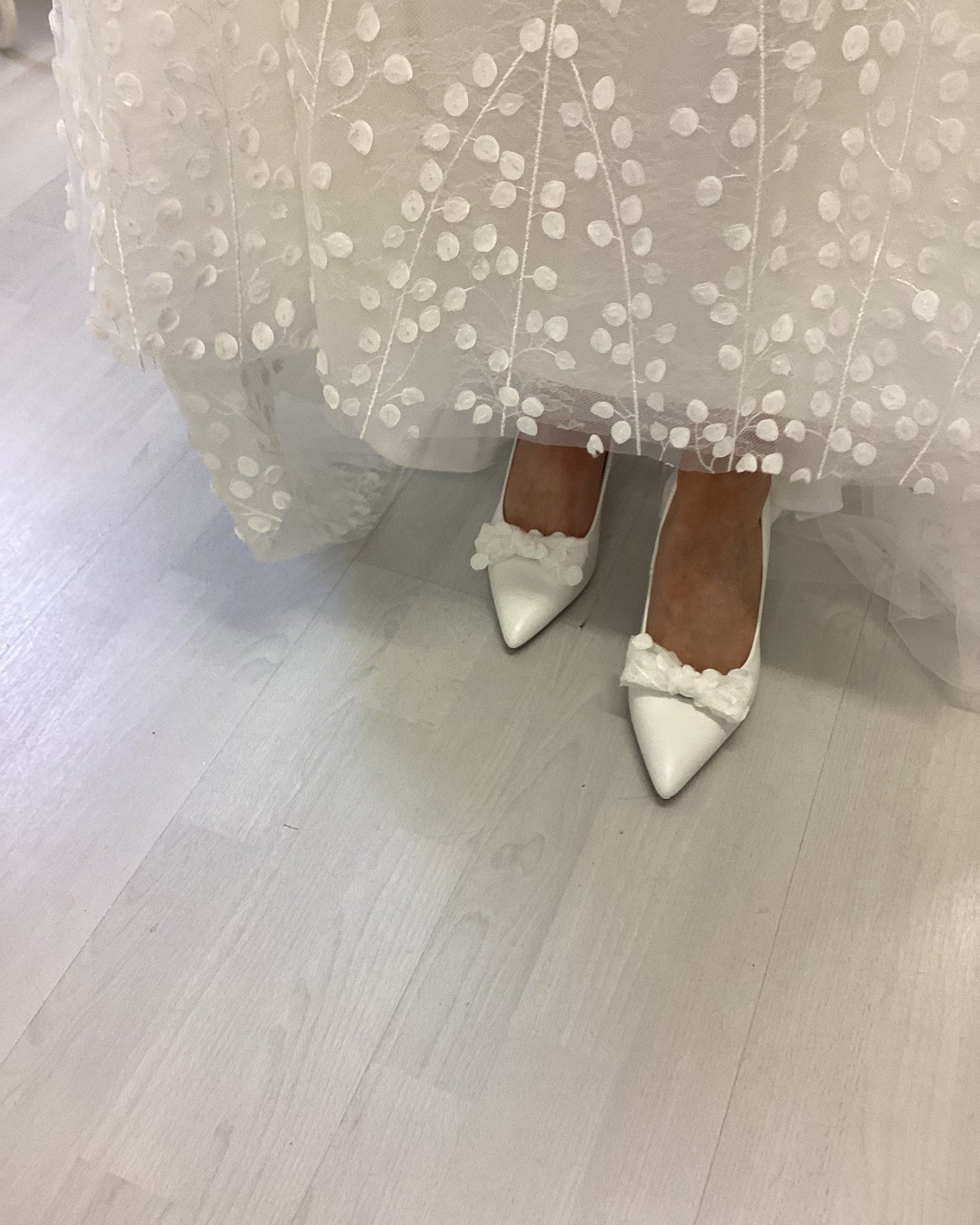 It&rsquo;s all in the details ✨

We used off-cuts from the dress to create custom bows for the shoes &mdash; bringing the whole bridal look together beautifully 👠🎀

Because your outfit should be uniquely you, from head to toe 💍💫
Bridal alteration