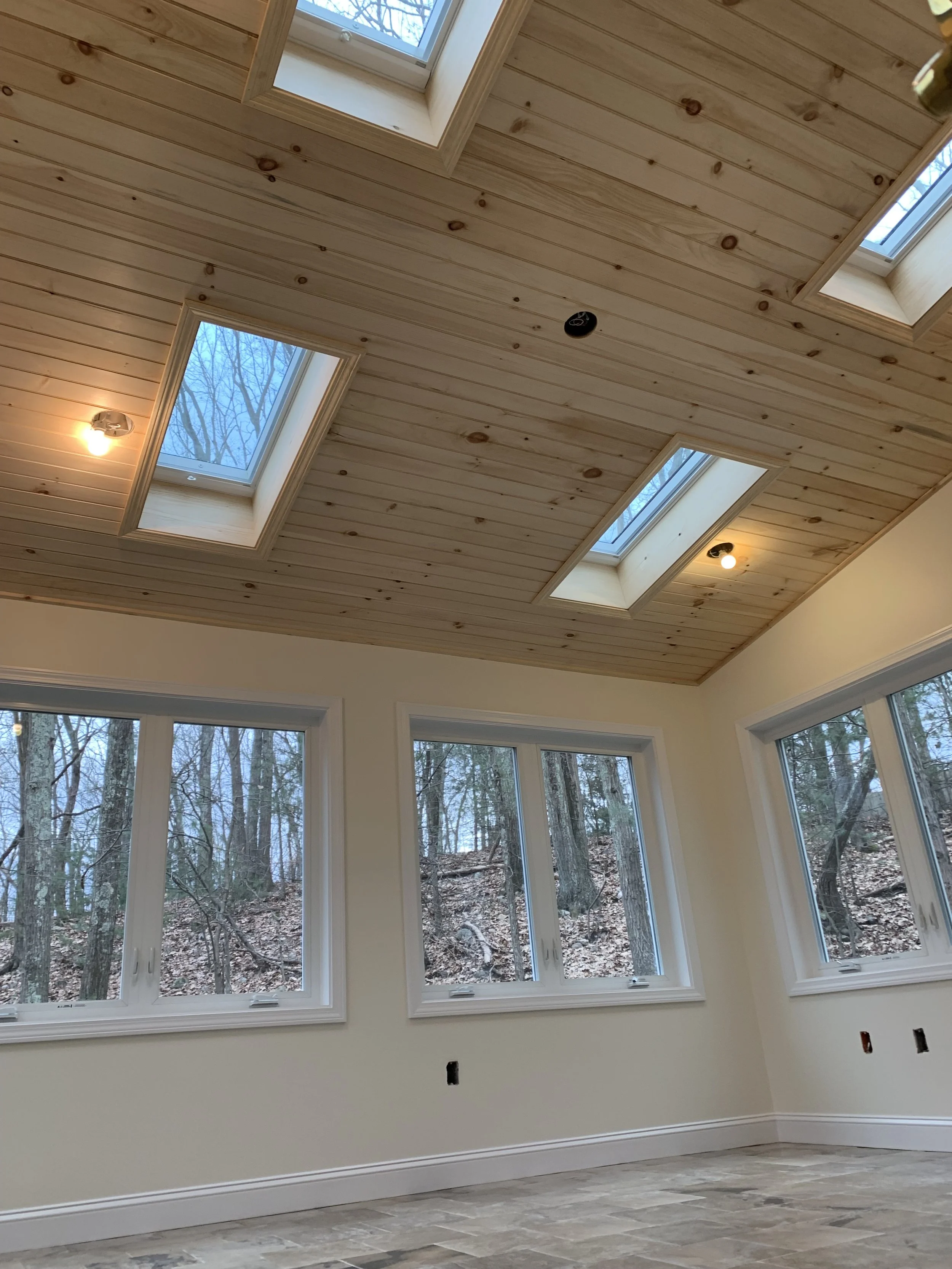 Modern Home Addition in South Eastern Carpentry Inc proudly serves homeowners in North Attleboro and throughout Bristol and Norfolk County, including Attleboro, Plainville, Wrentham, Franklin, Norfolk, Medfield, Walpole, Millis and Medway
