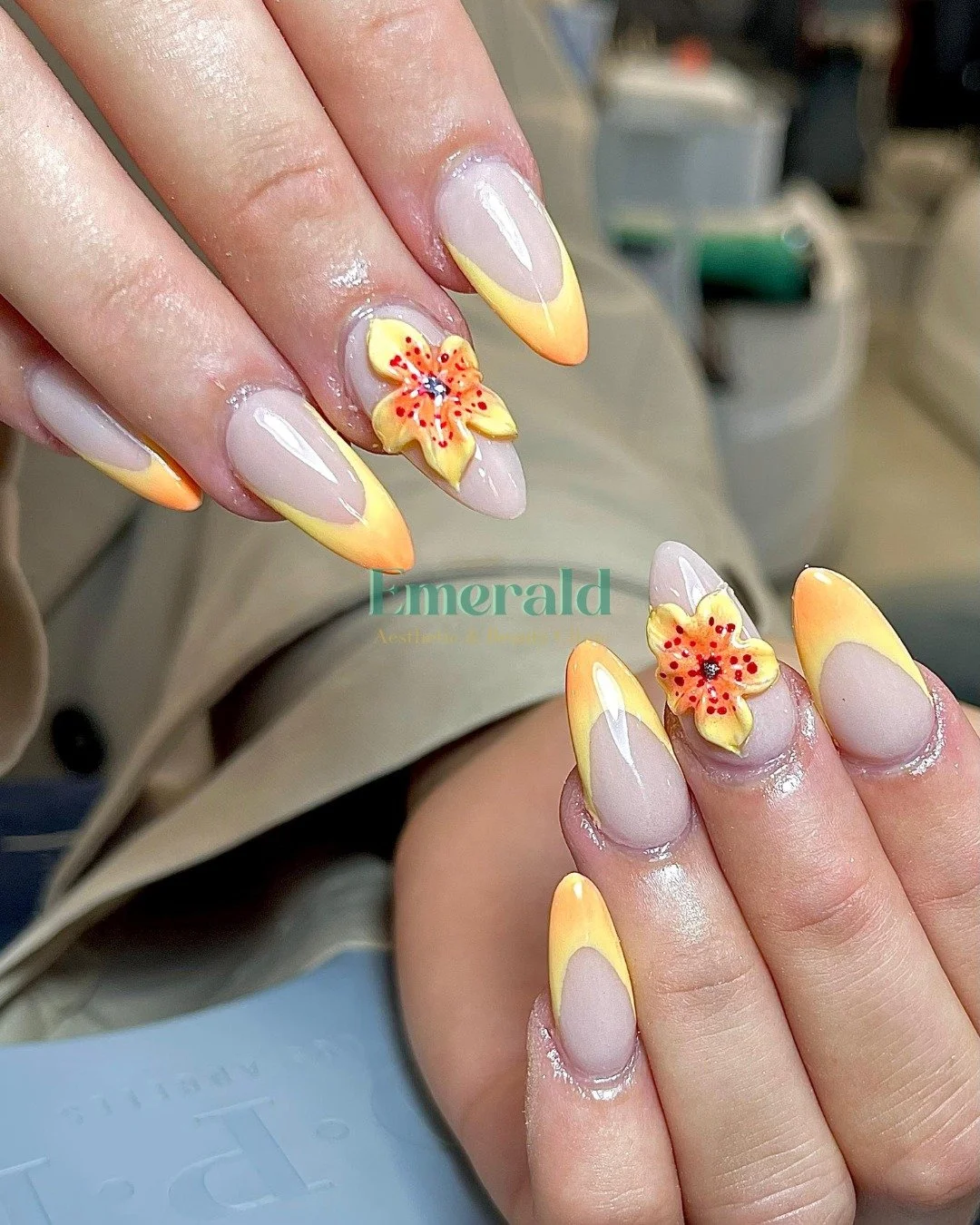 🌼Cute and sunny, flowery and free 🌼
---
📍15 Market Street, NG1 6HY, Nottingham
📧 eacnotts@proton.me
📱 0115 958 0217

#EmeraldSpa #EmeraldSalon #emeraldspanottingham #nottinghamnails #PamperYourself #BeautyTreat #NailsOnPoint #GlowUp #RelaxAndUnw