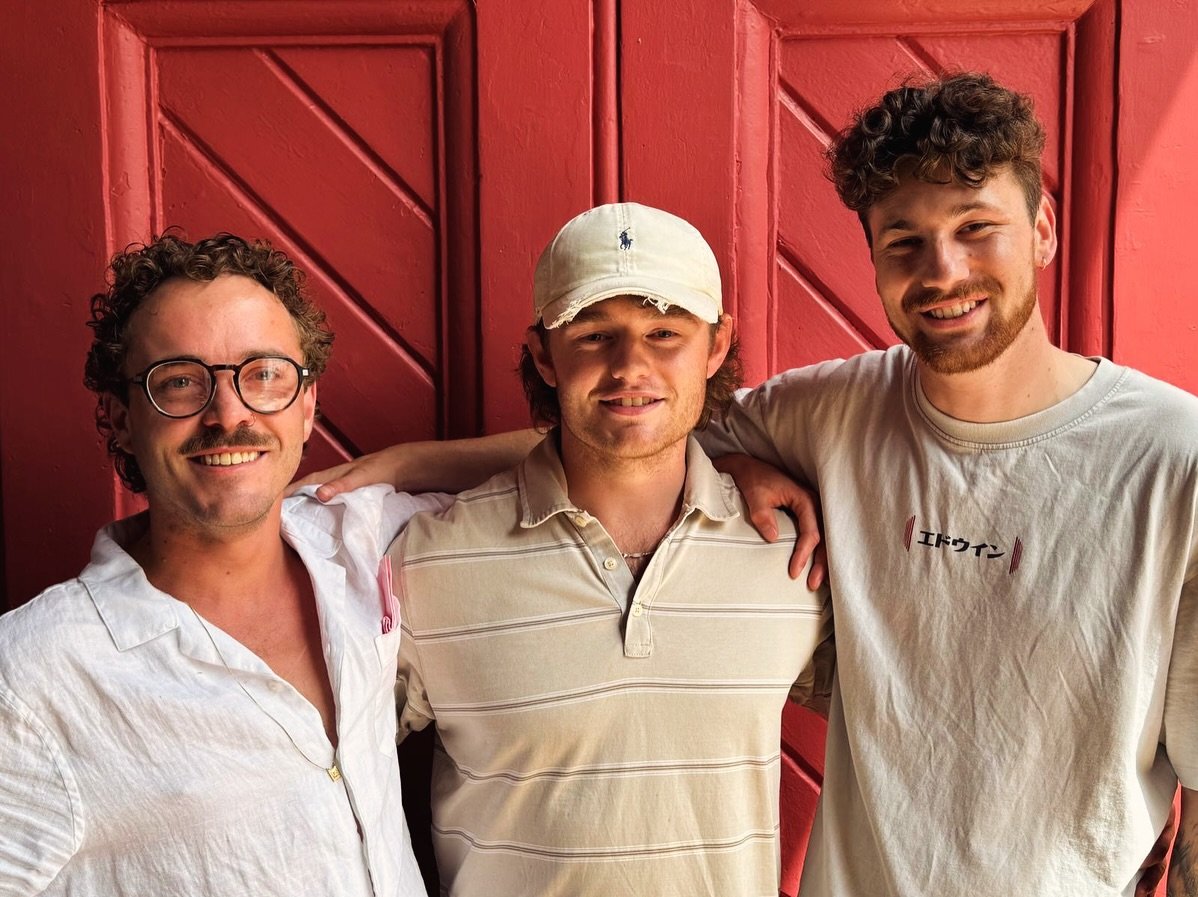 Today&rsquo;s the day - hot meat from 1pm. Team Ferg, Lawrence and Matt will be bringing you the best Brazilian BBQ Woodbridge has even seen. With meat from @salterandking and music from the @sundowners_db we also have a couple of special cocktails o