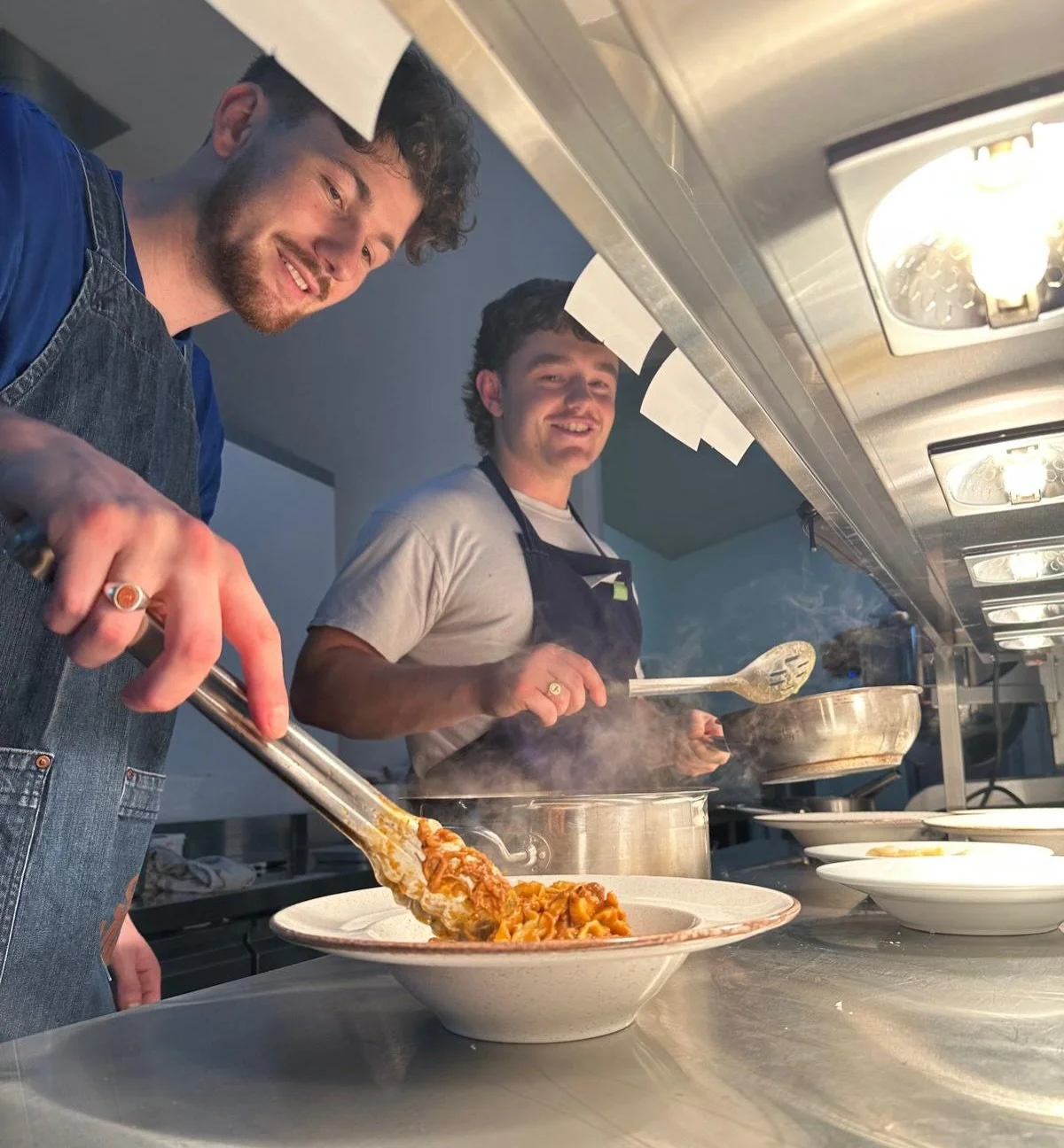 It&rsquo;s Thursday and you know what that means. It&rsquo;s pasta night 🍝
Pasta pasta pasta being served 6-9pm. We have a few tables left so head to the website to book one if you haven&rsquo;t already. It&rsquo;s fresh and prepped in house and loo