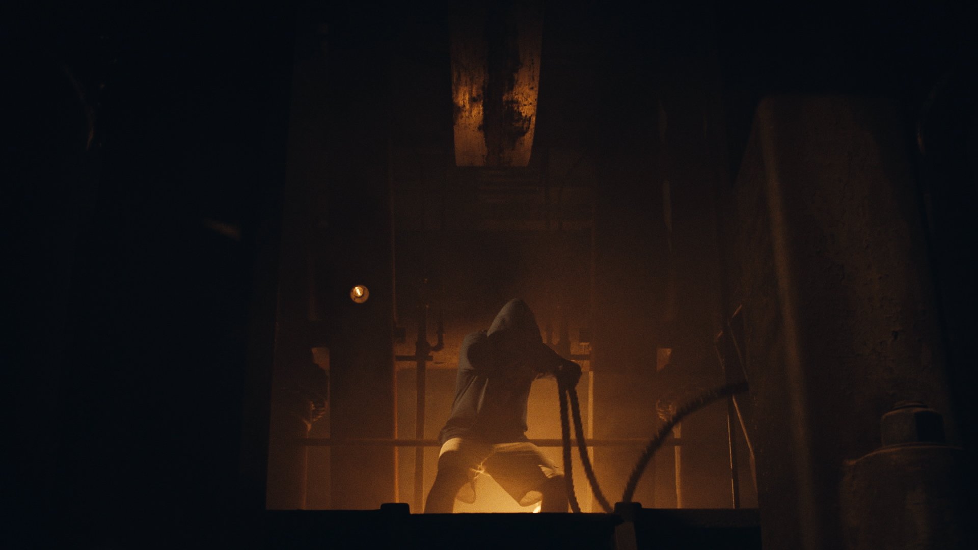 Warriors+Final+Director+cut.00_03_35_00.Still002.jpg