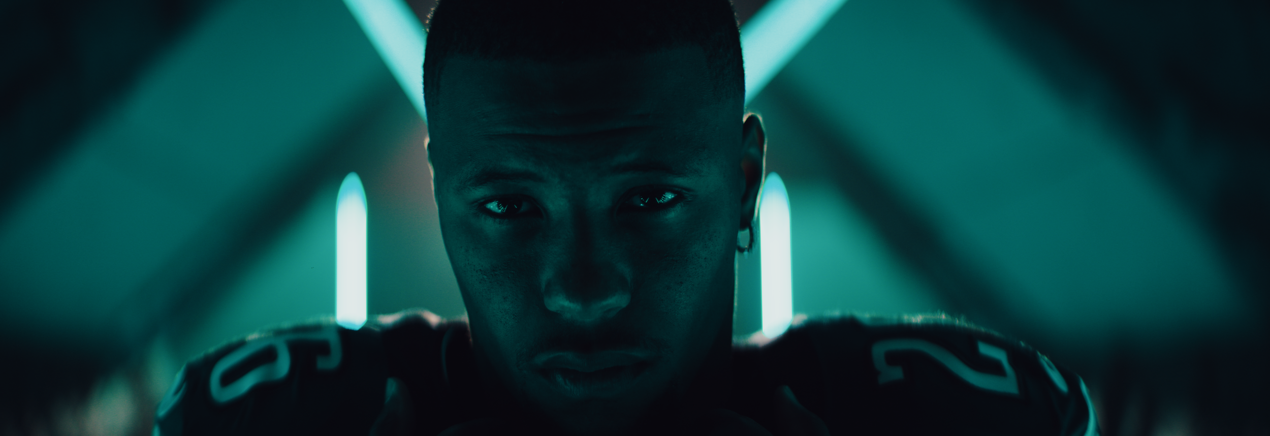 EAGLES24_V3_FRAMES.00_00_38_14.Still078.png
