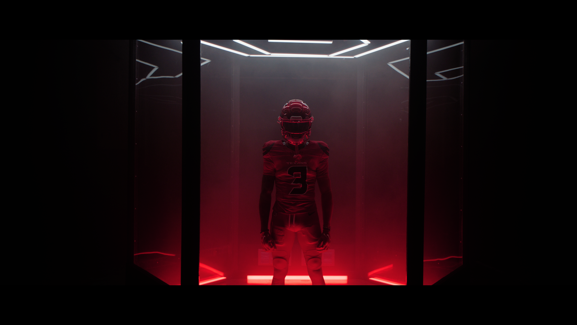 Texans+Editupdate_4_15.00_00_58_15.Still032.png