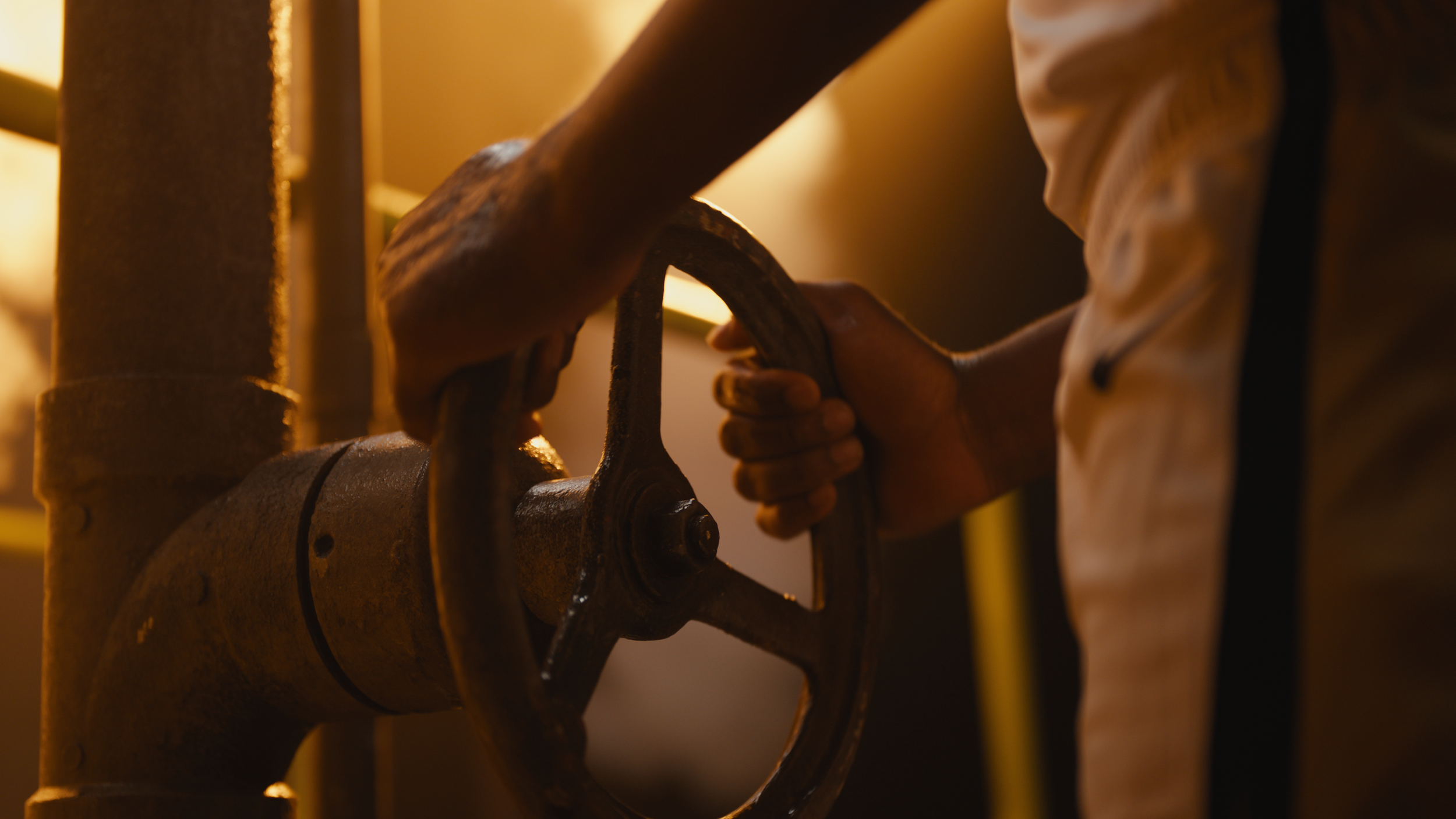 _MAIN EDIT_V8.00_00_29_24.Still041.png