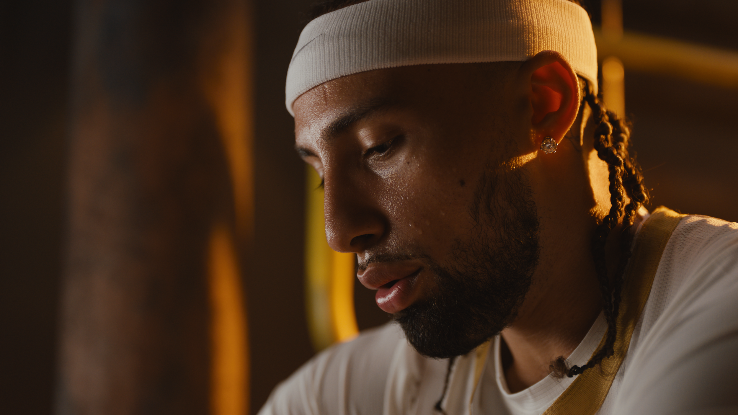 _MAIN EDIT_V8.00_00_26_22.Still038.png