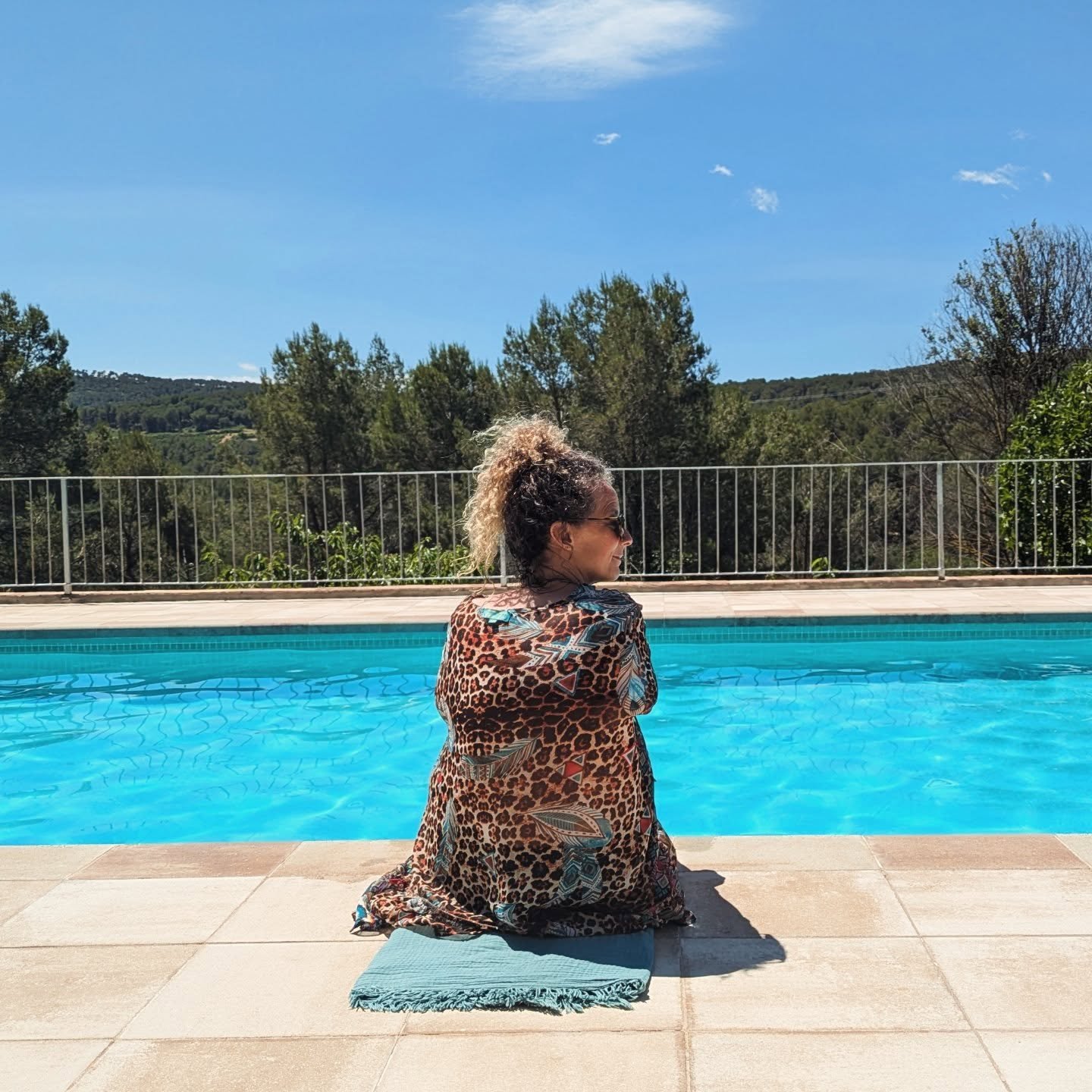 wij zijn nog op vakantie βοΈ
op 11 juli gaat de deur van de studio weer open!
een fijne zomer(vakantie) gewenst π