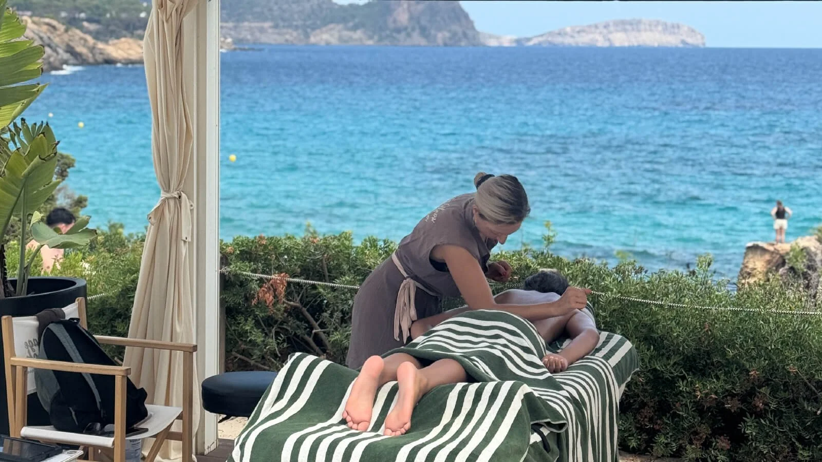 Seasonal Jobs in Ibiza 2026: Qualified Massage &amp; Beauty Therapists Wanted