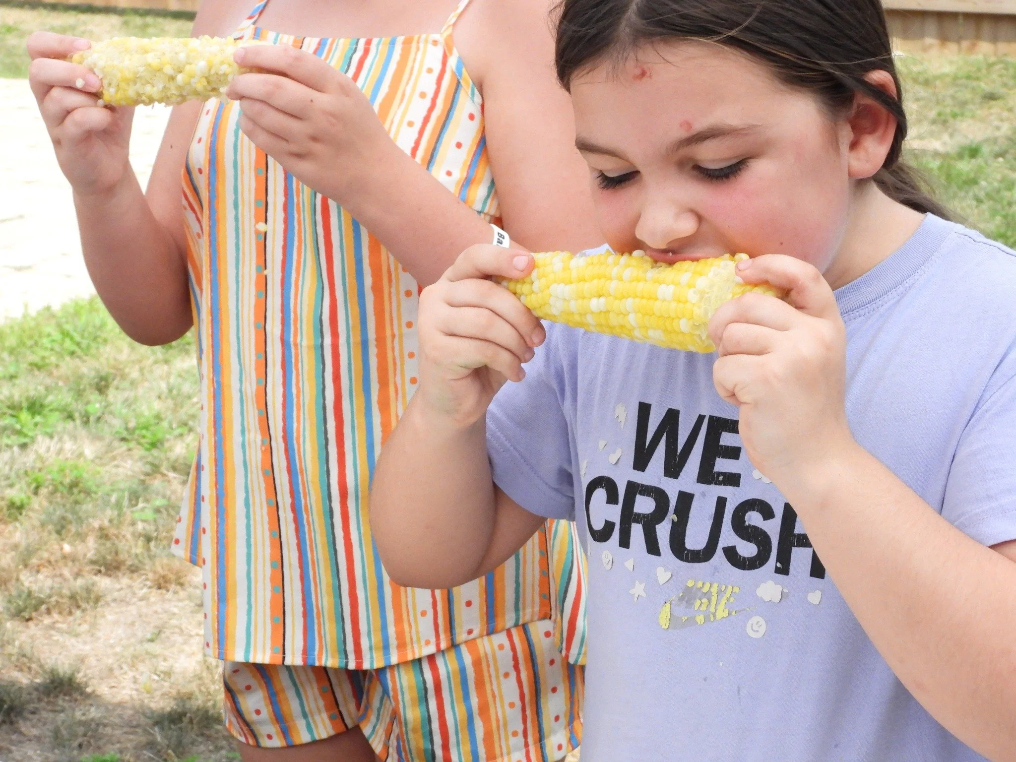 corn eating contest - kids 6.jpg