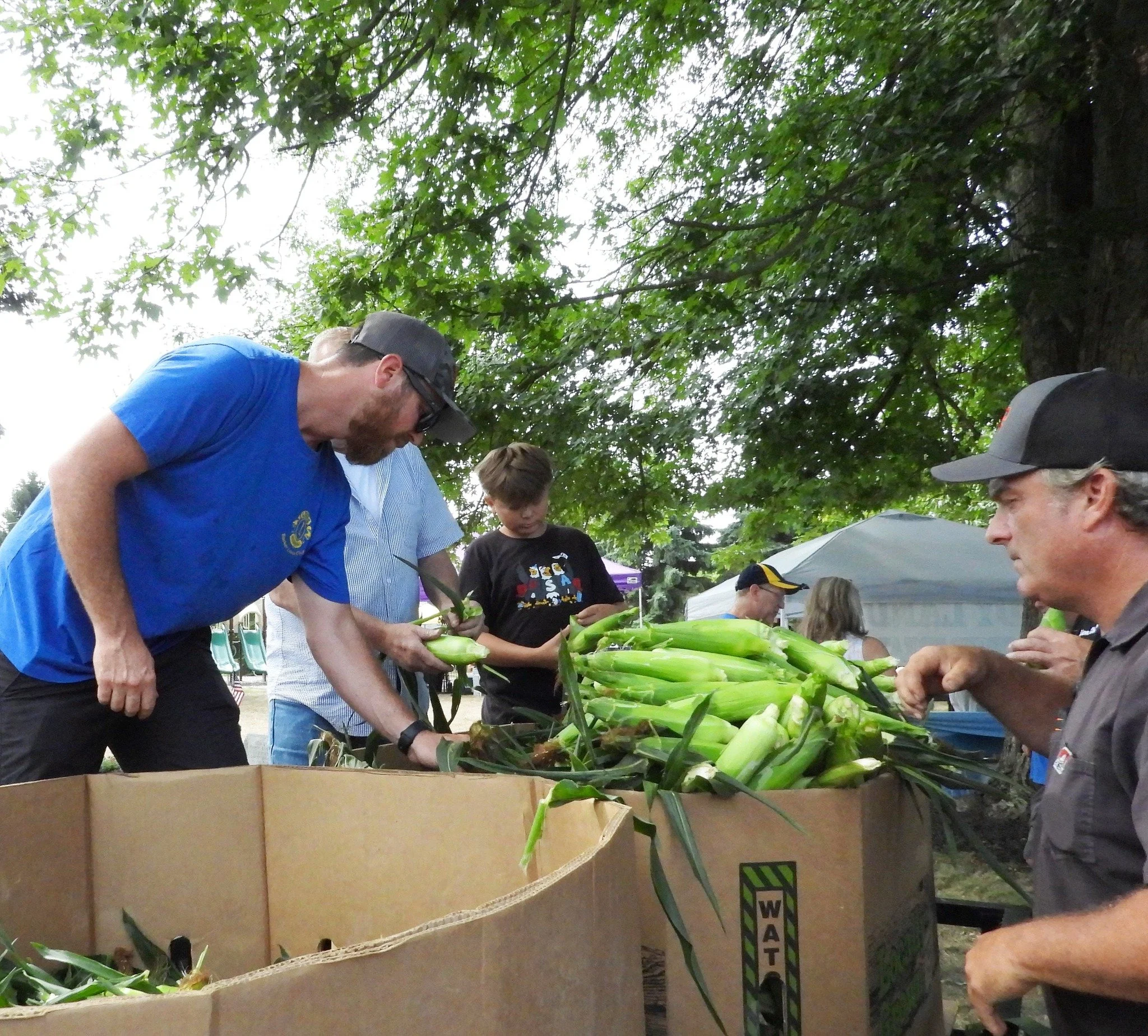 barker lions corn roast 6.jpg