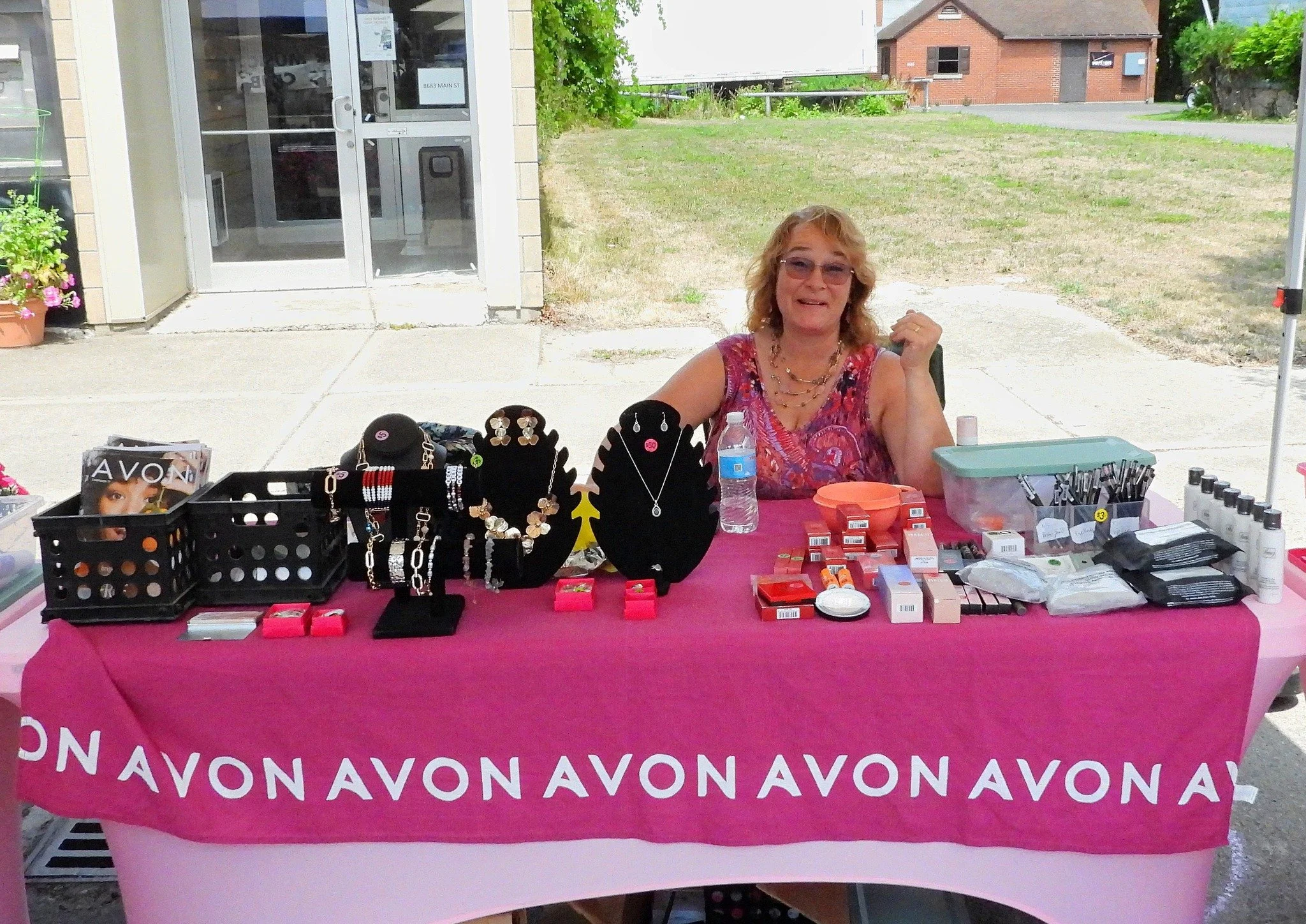 vendor - avon.jpg