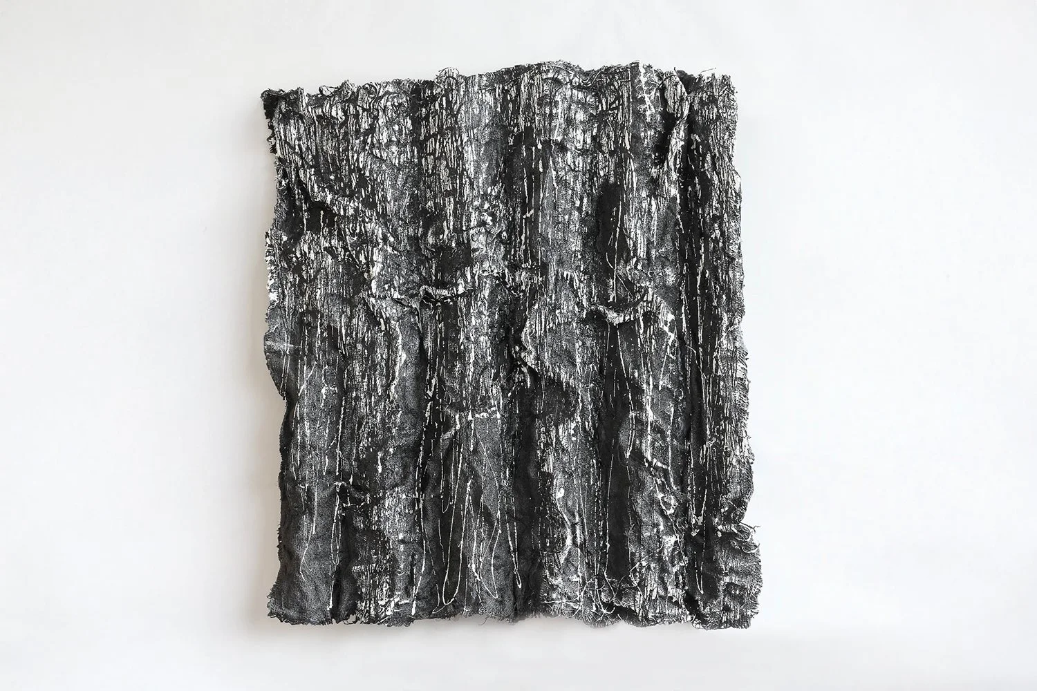  Drobyna II (obverse)  93 x 79 cm   Jute, glue, acrylic enamel. 2016 - 2024