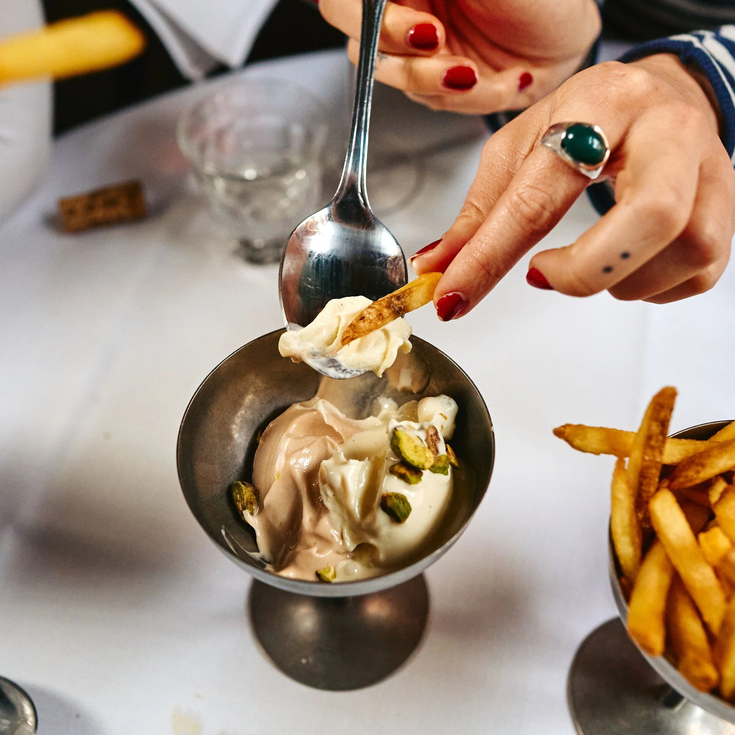 la propina 24 marts2719.jpg