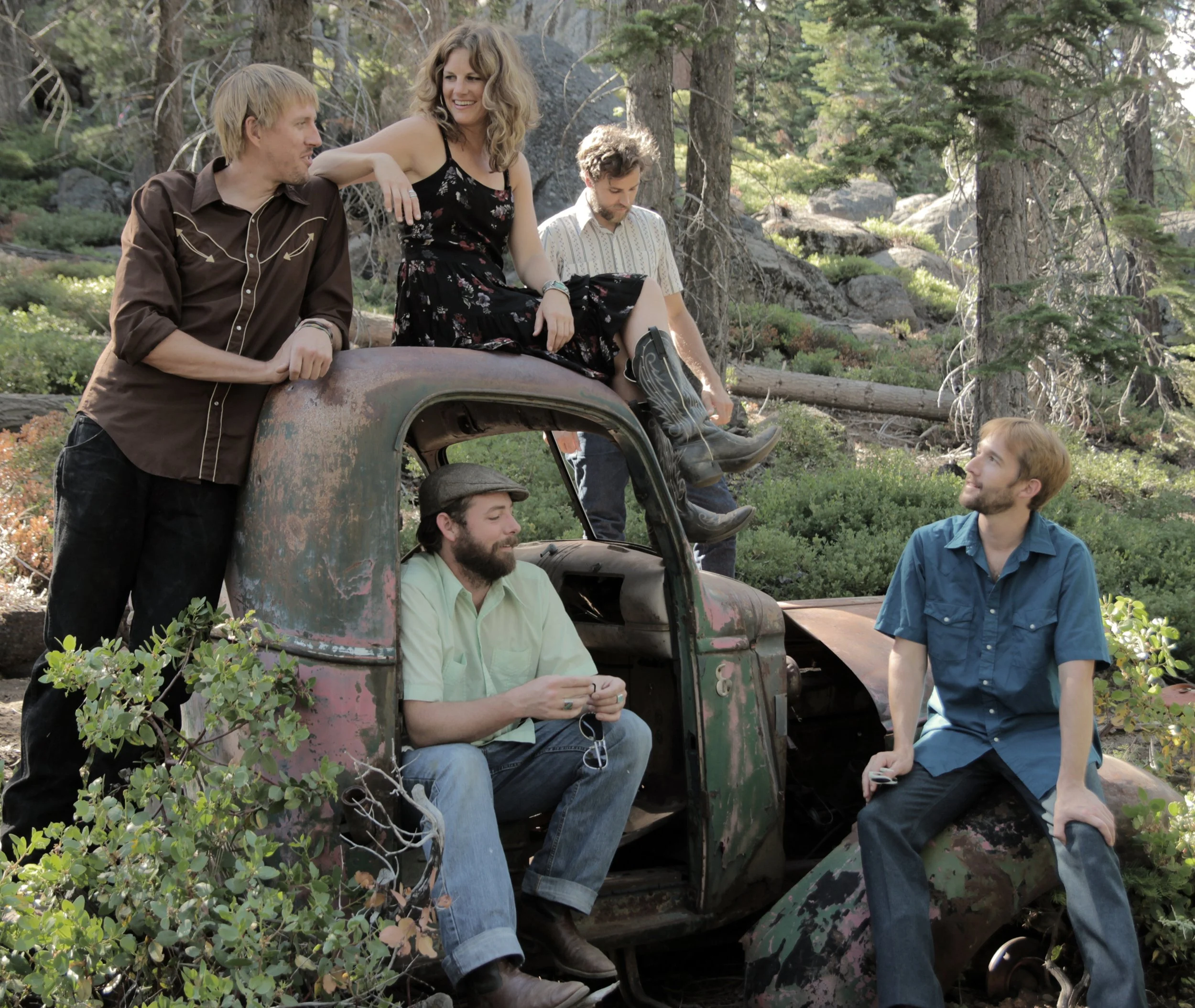 Dead Winter Carpenters