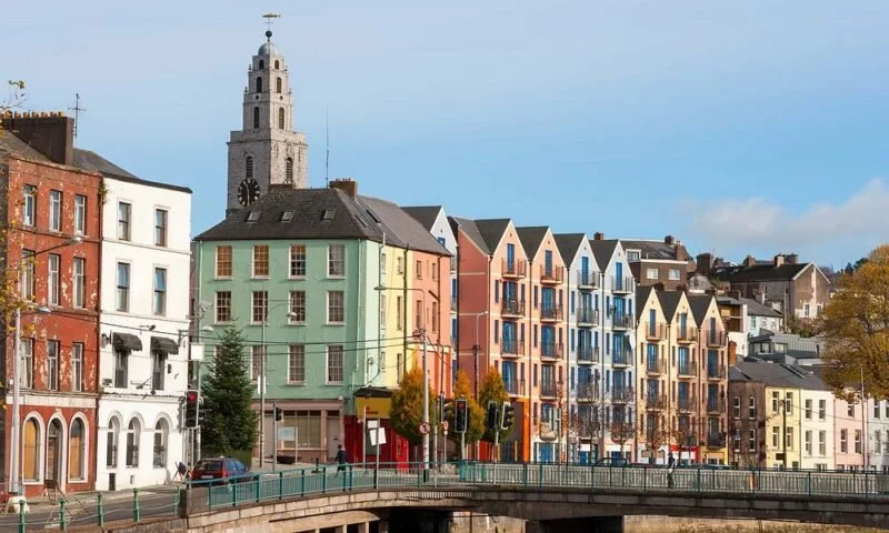 Getaway-package-Dublin-and-Cork-2-e1647802845358.jpg