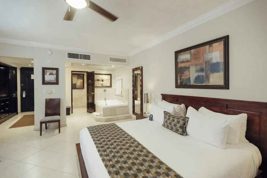 i2117-pop-dr- dominican republic presidential suite-image4.jpg