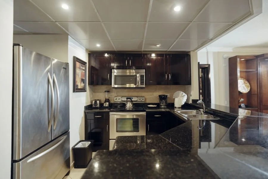 i2117-pop-dr- dominican republic presidential suite-image7.jpg