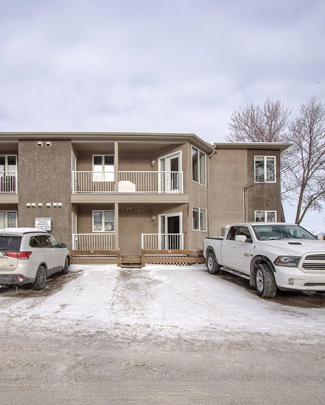 Get your listing on the market as soon as tomorrow. 🚀

Why wait? The market moves fast, and so do we. We can shoot your listing right now and have files in your inbox in 24 hours.

And the best part? It starts at just $99.

Professional photos, reco