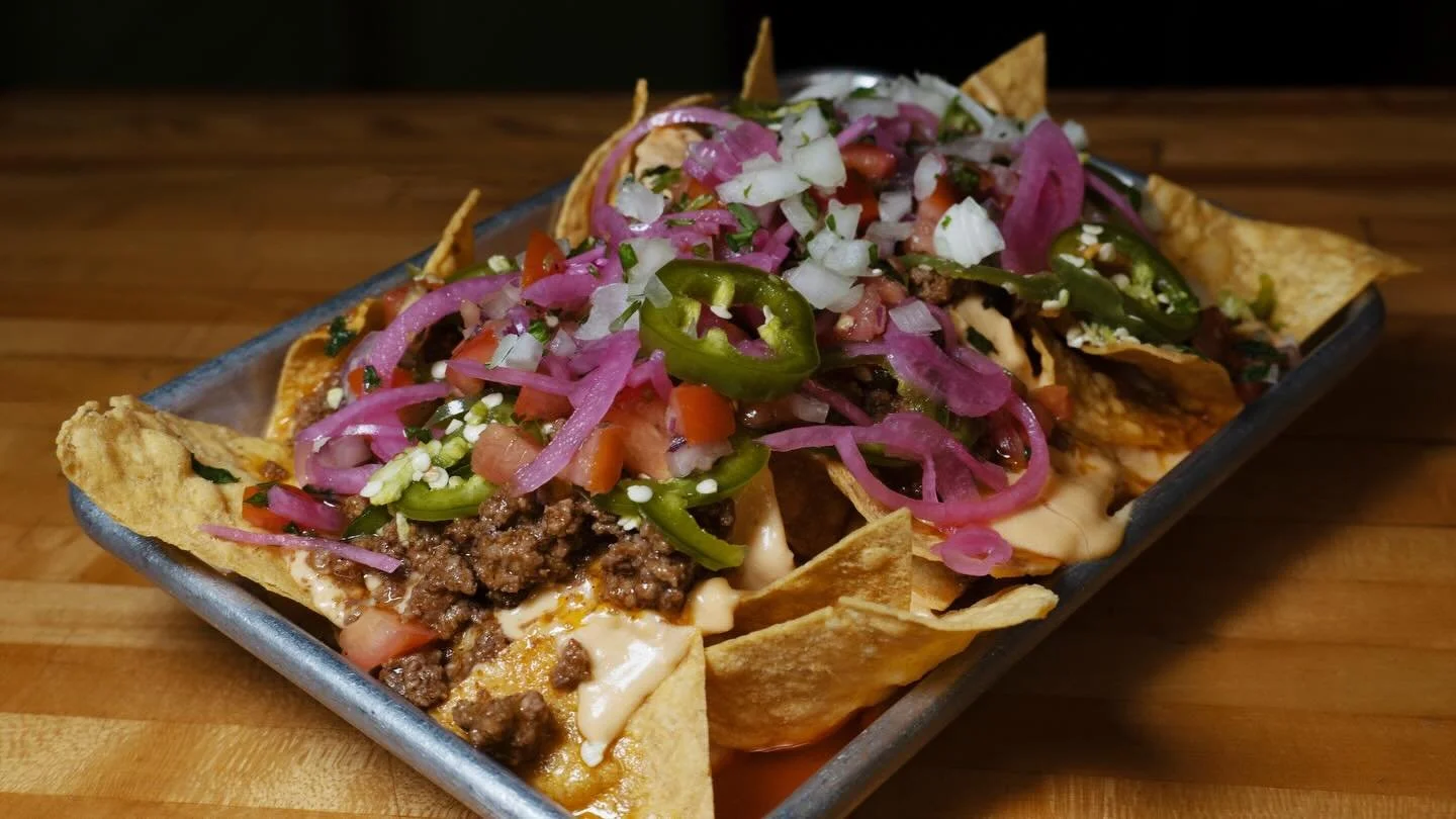 Niners vs Panthers on Monday Night Football! $5 off nachos $5 off pitchers. Grab some friends because we&rsquo;re ready for some football! #mondaynightfootball #ninernation #fremont @raeraesatjoescorner @joescornerniles