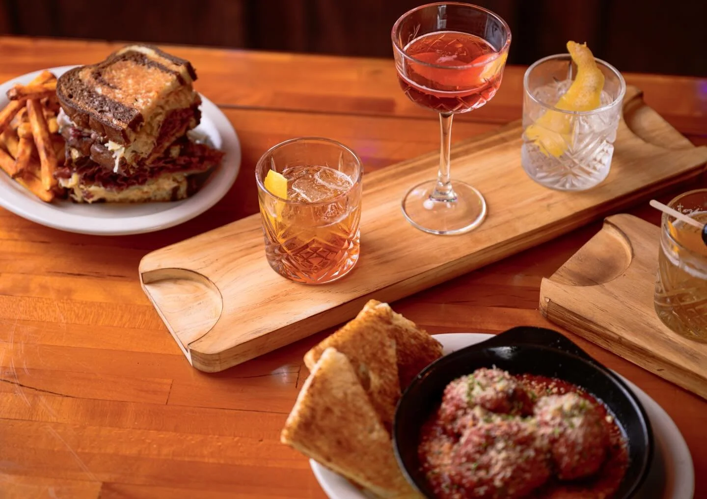 A lil Rae Rae&rsquo;s for your Saturday&hellip;#niles #fremont #bayarea