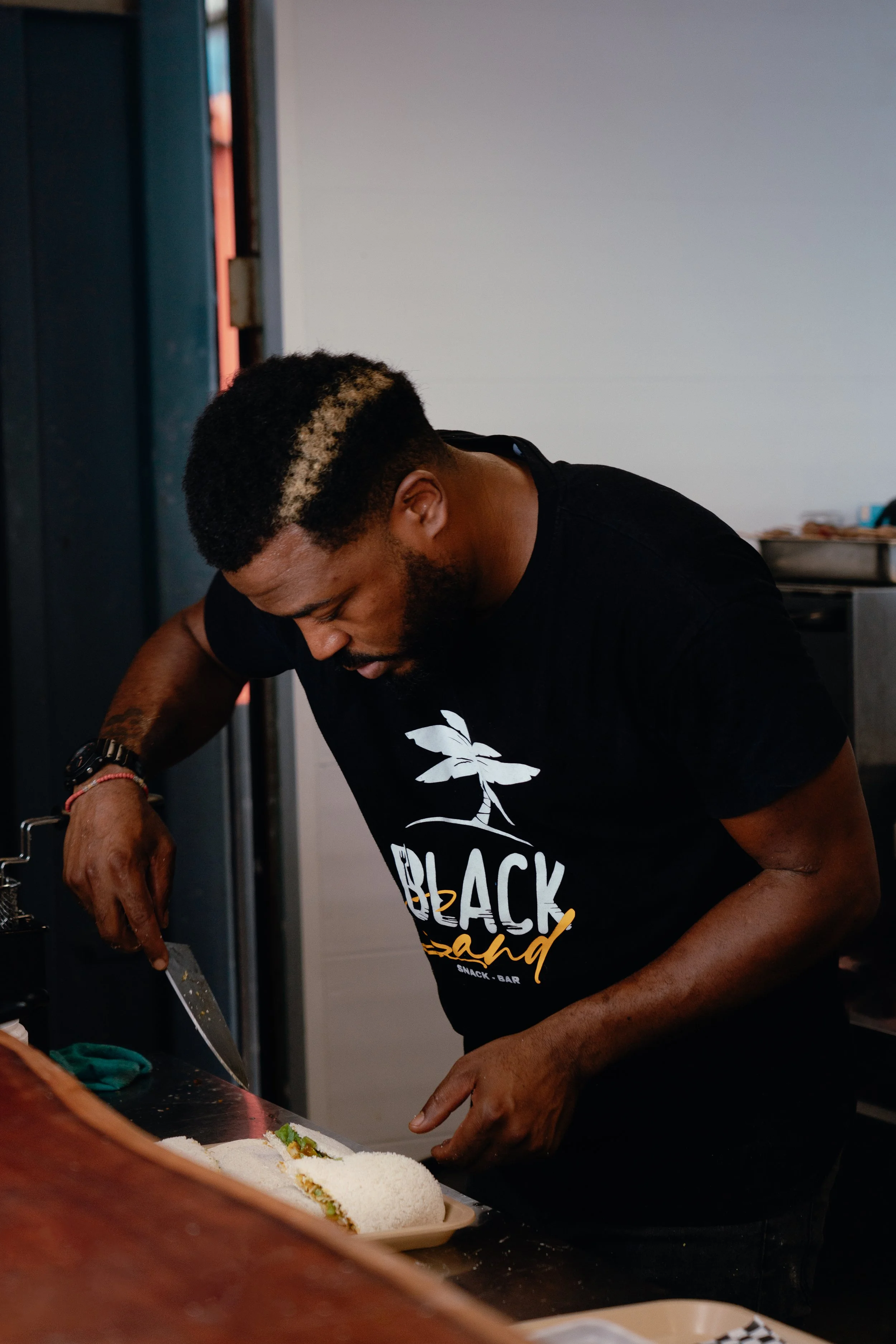 Black Sand - Séance photo branding Guadeloupe (20).jpg