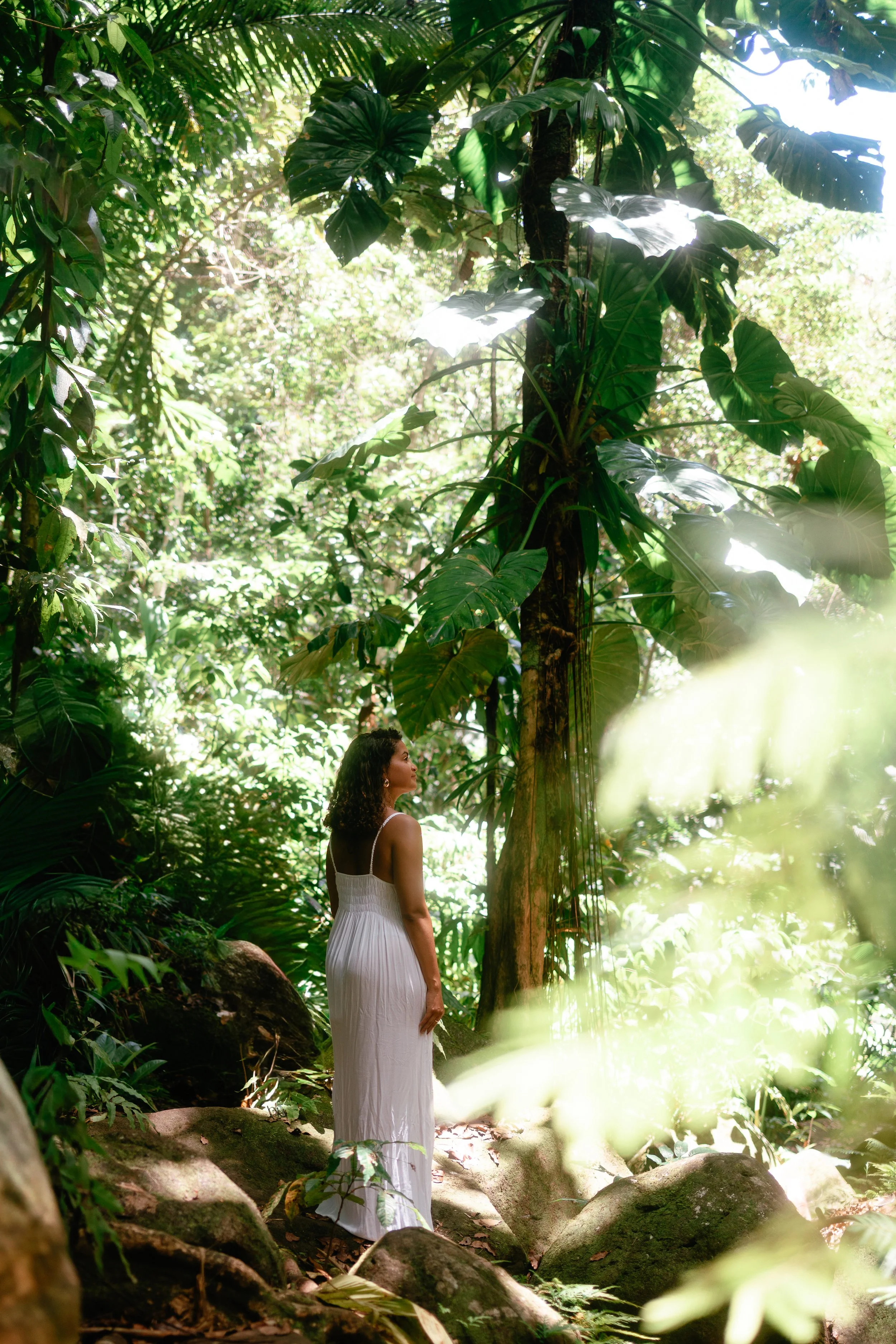 Séance photo femme rivière Guadeloupe (1).jpg