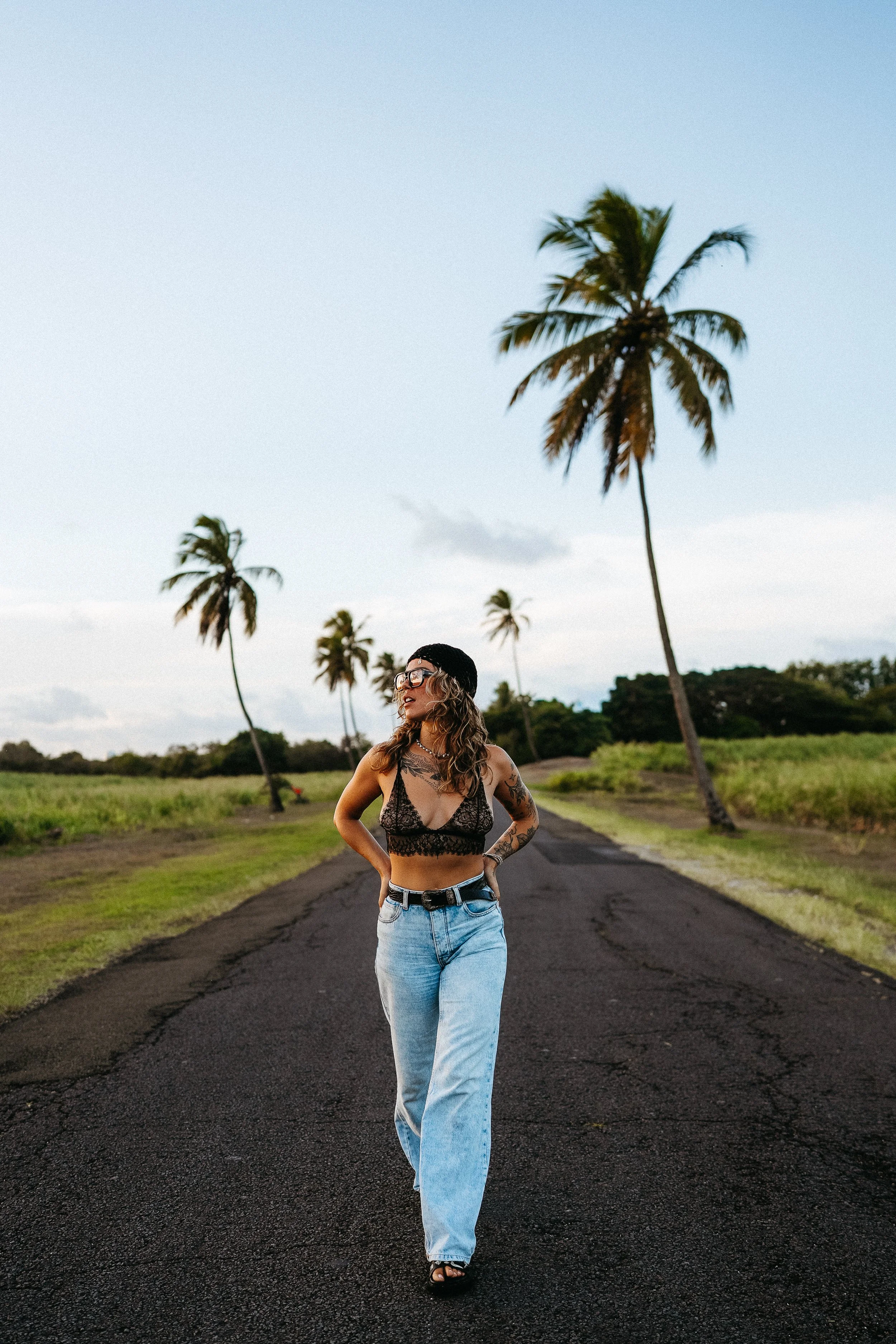 Séance photo portrait femme en Guadeloupe (80).jpg
